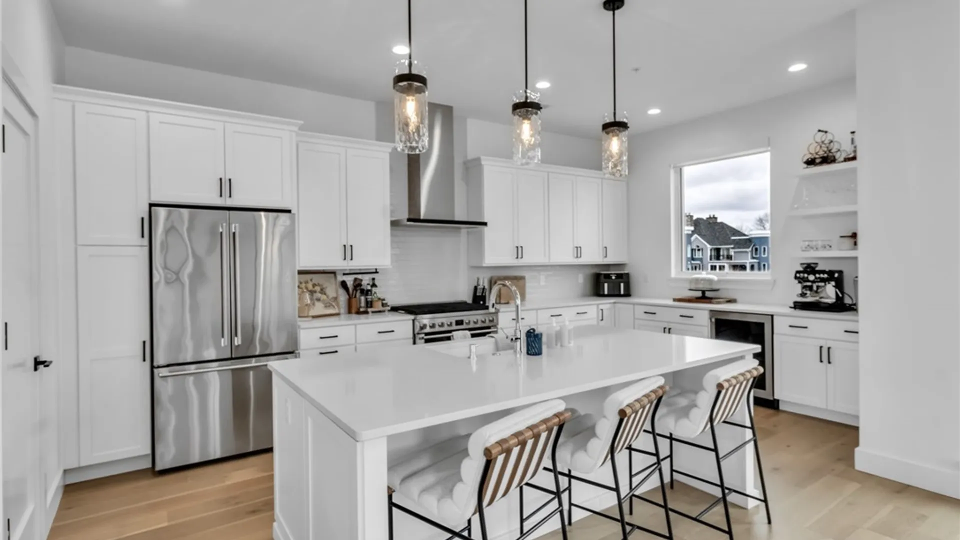 Property at 240 Lakefront Boulevard, Buffalo, NY 14202 9