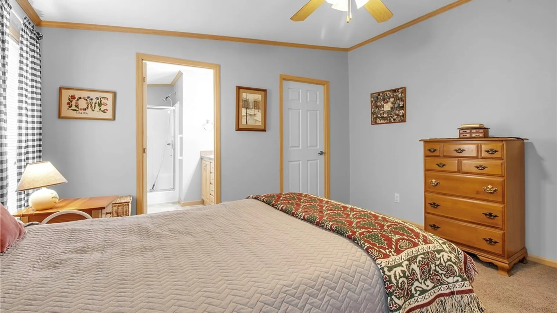 Property at 4665 Cotherstone Circle, Clarence, NY 14031 15