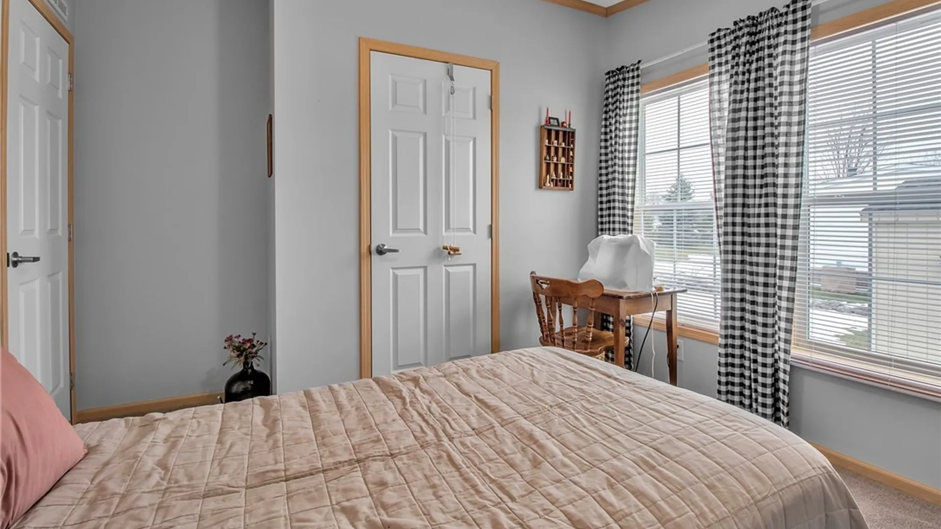 Property at 4665 Cotherstone Circle, Clarence, NY 14031 23