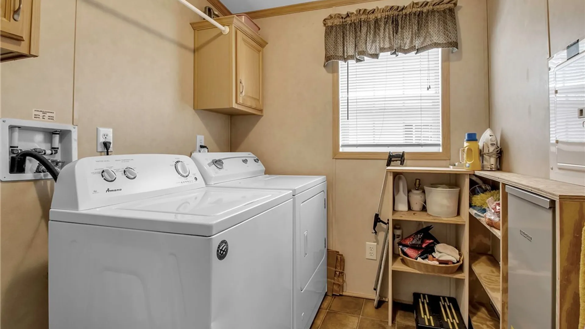 Property at 4665 Cotherstone Circle, Clarence, NY 14031 27