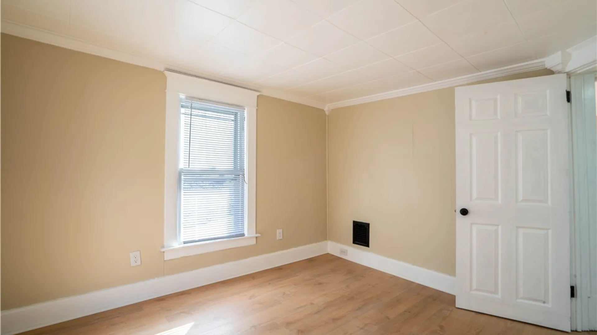 Property at 35 Hess Avenue, German Flatts, NY 13357 23