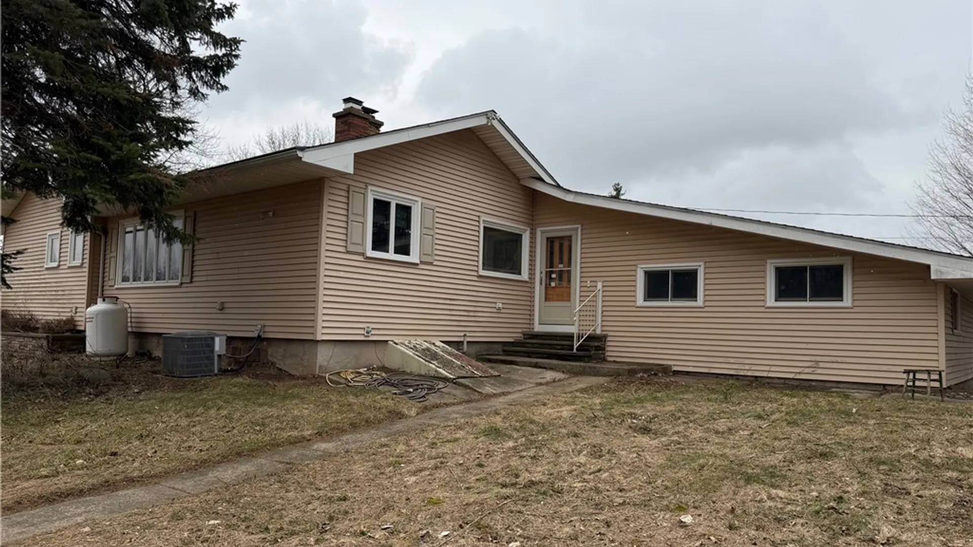 Property at 3912 Long Bridge Road, Albion, NY 14411 3