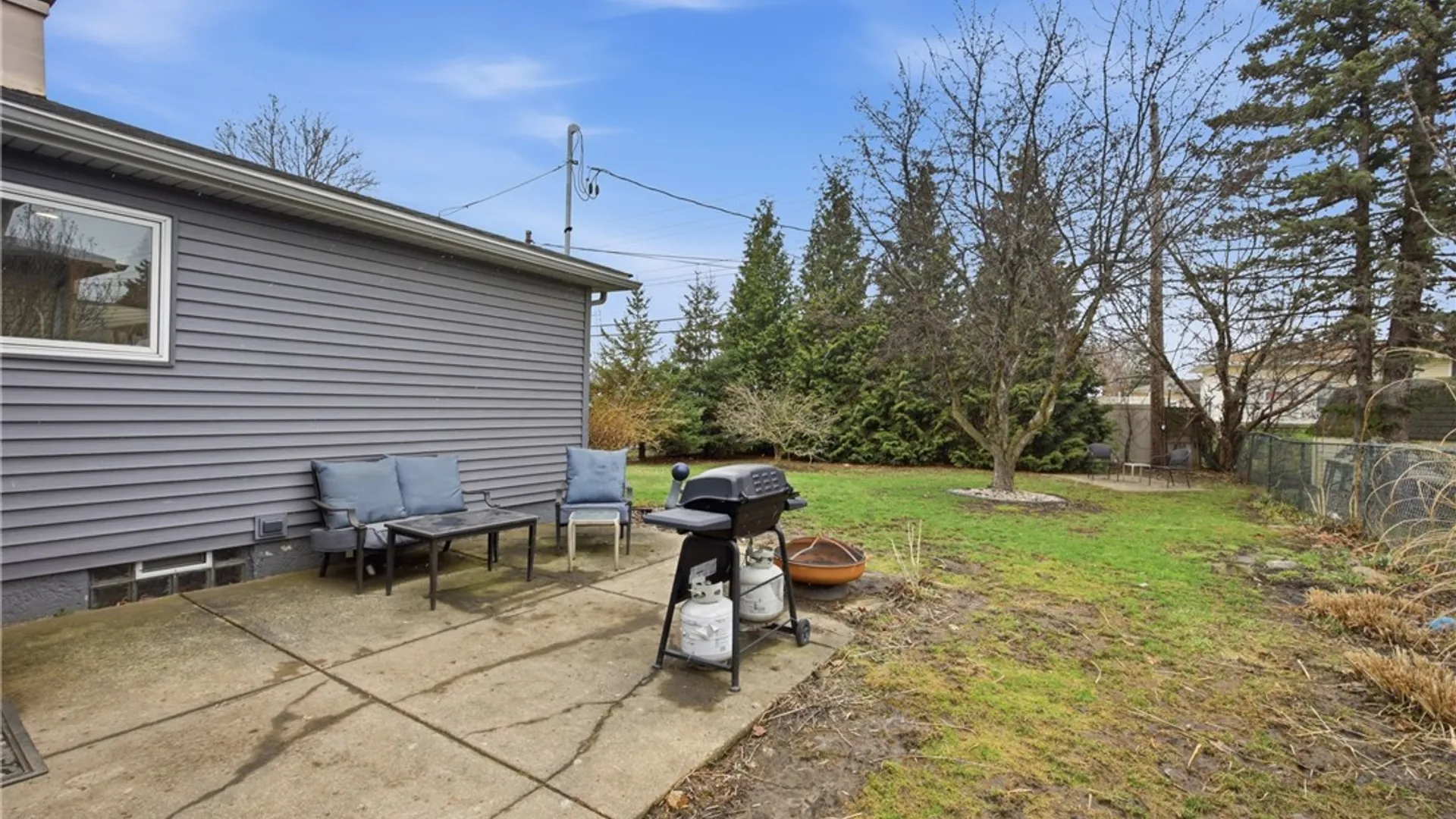 Property at 120 Brentwood Drive, Cheektowaga, NY 14227 37