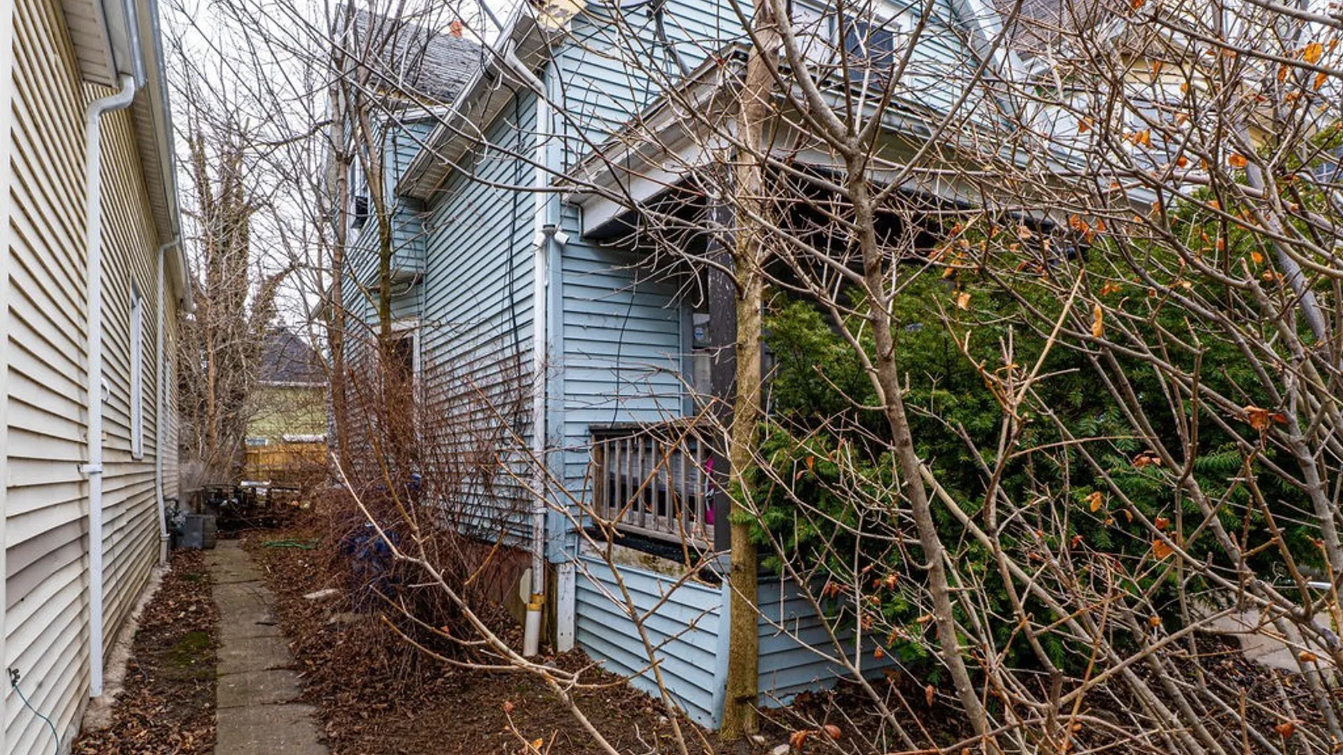 Property at 221 Chadduck Avenue, Buffalo, NY 14207 27