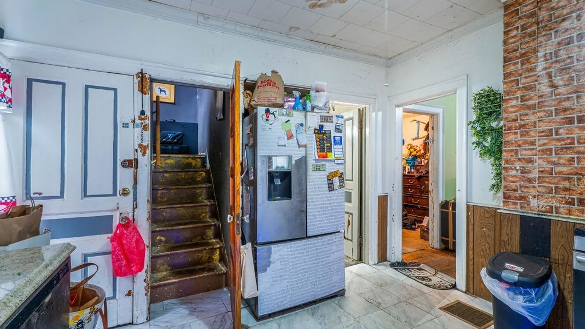 Property at 221 Chadduck Avenue, Buffalo, NY 14207 7