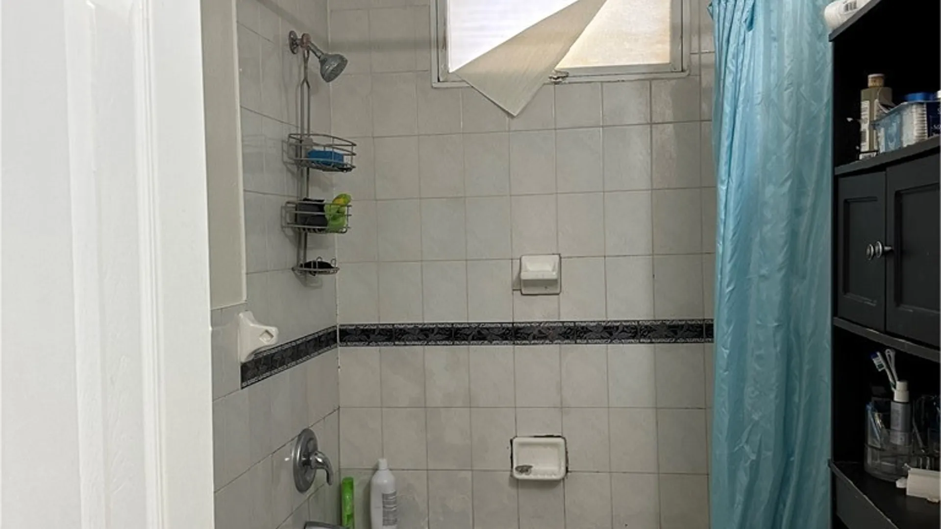 Property at 522 Carbon Street, Syracuse, NY 13208 7