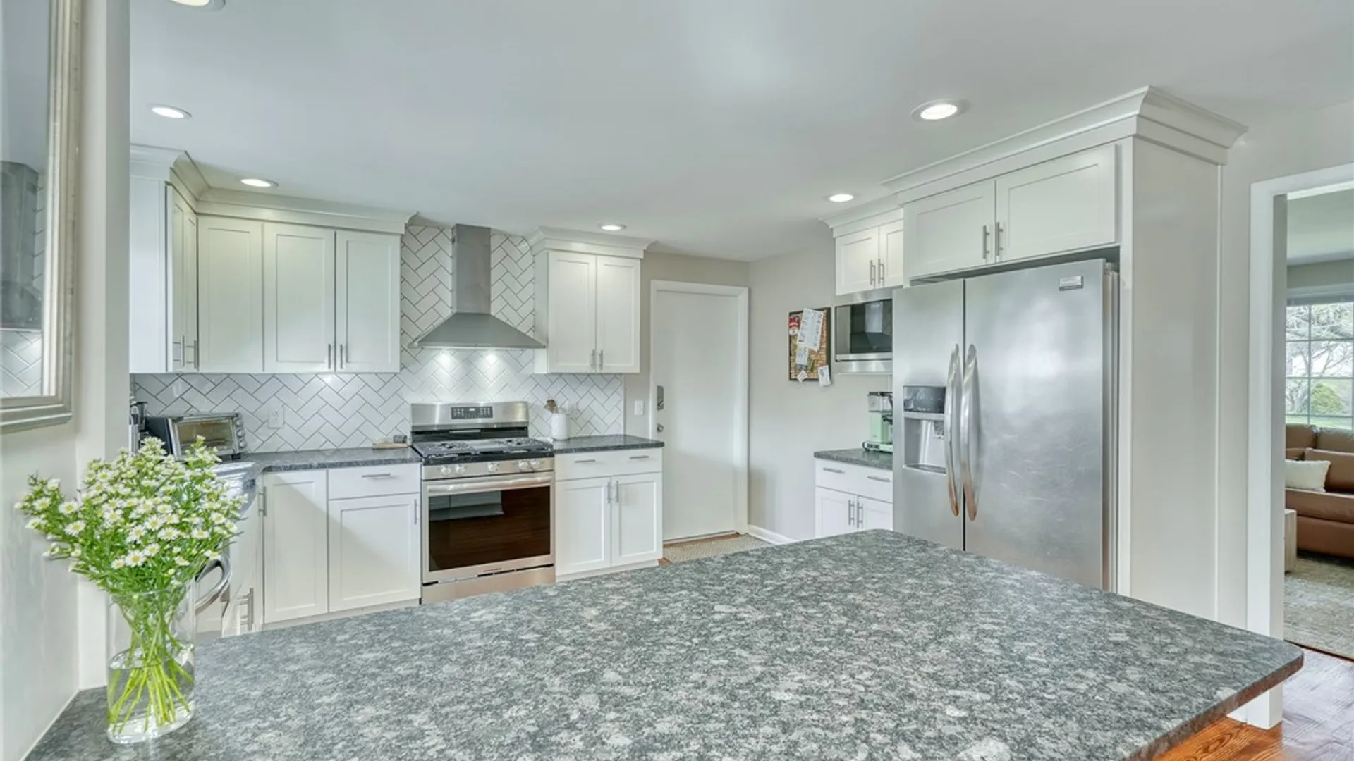 Property at 41 Old North Hill, Irondequoit, NY 14617 14