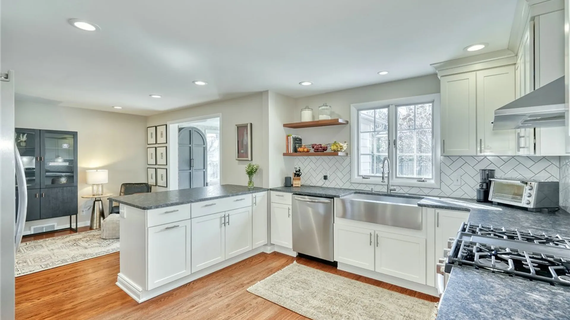 Property at 41 Old North Hill, Irondequoit, NY 14617 16