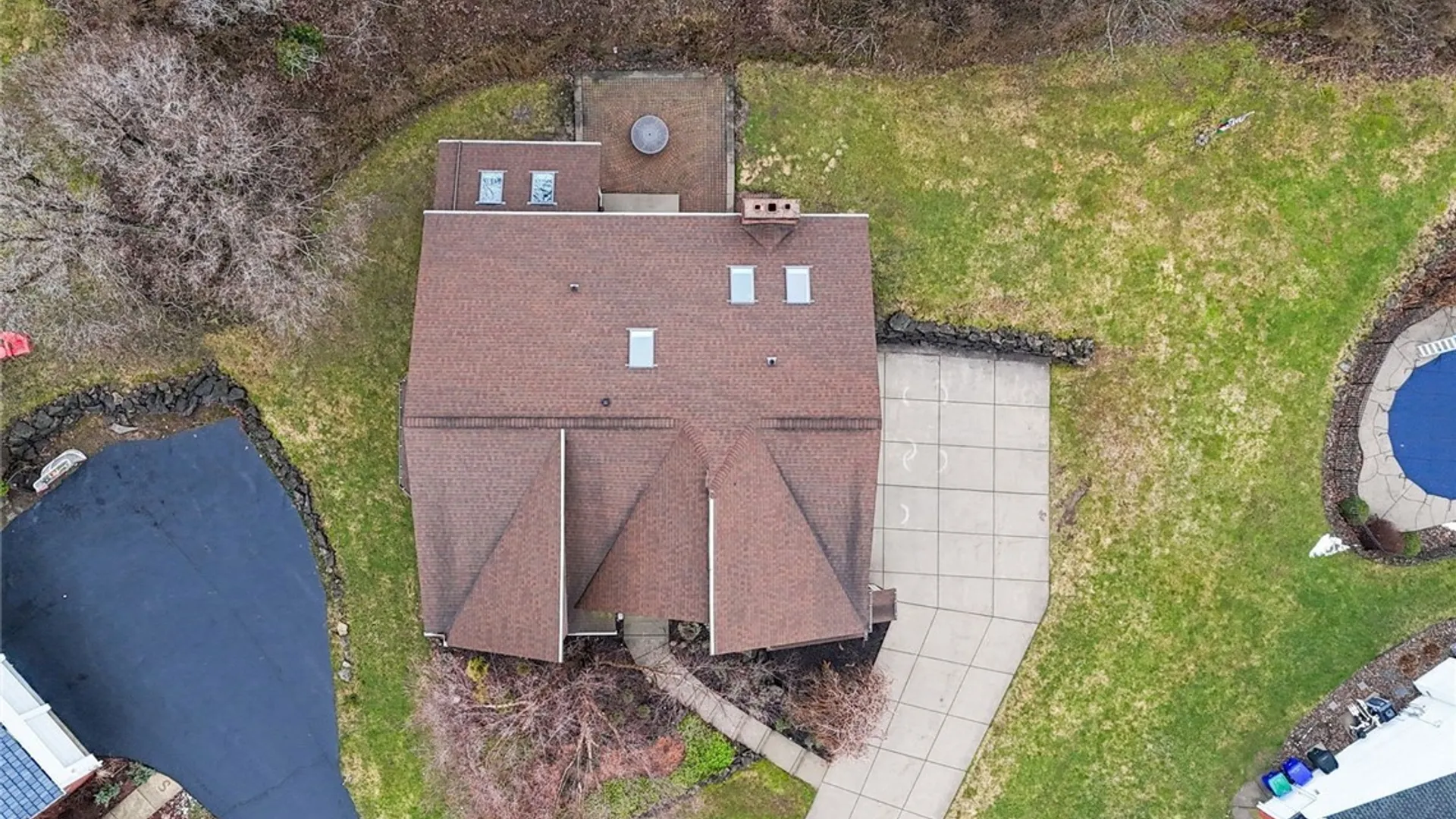 Property at 4892 Eastbrooke Place, Clarence, NY 14221 45