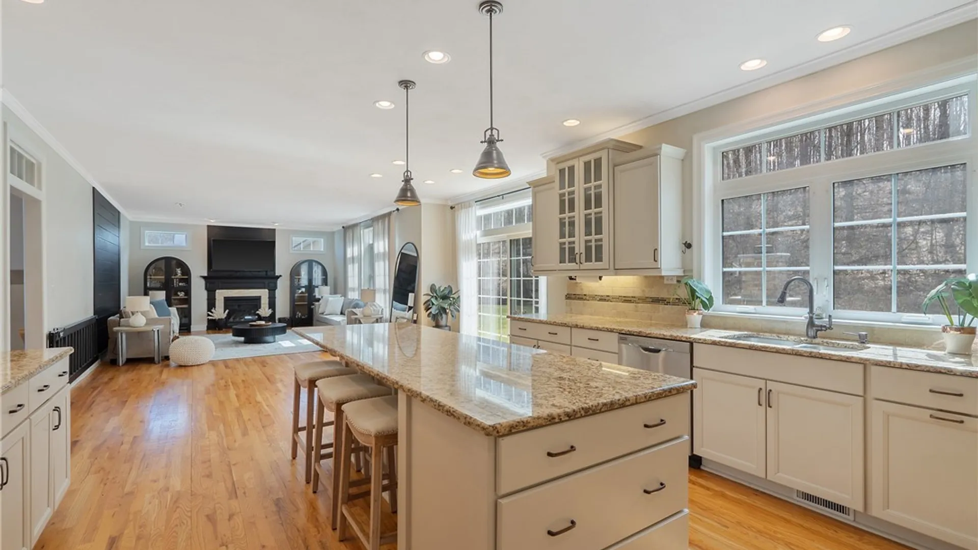 Property at 217 Starksboro Drive, Camillus, NY 13031 16