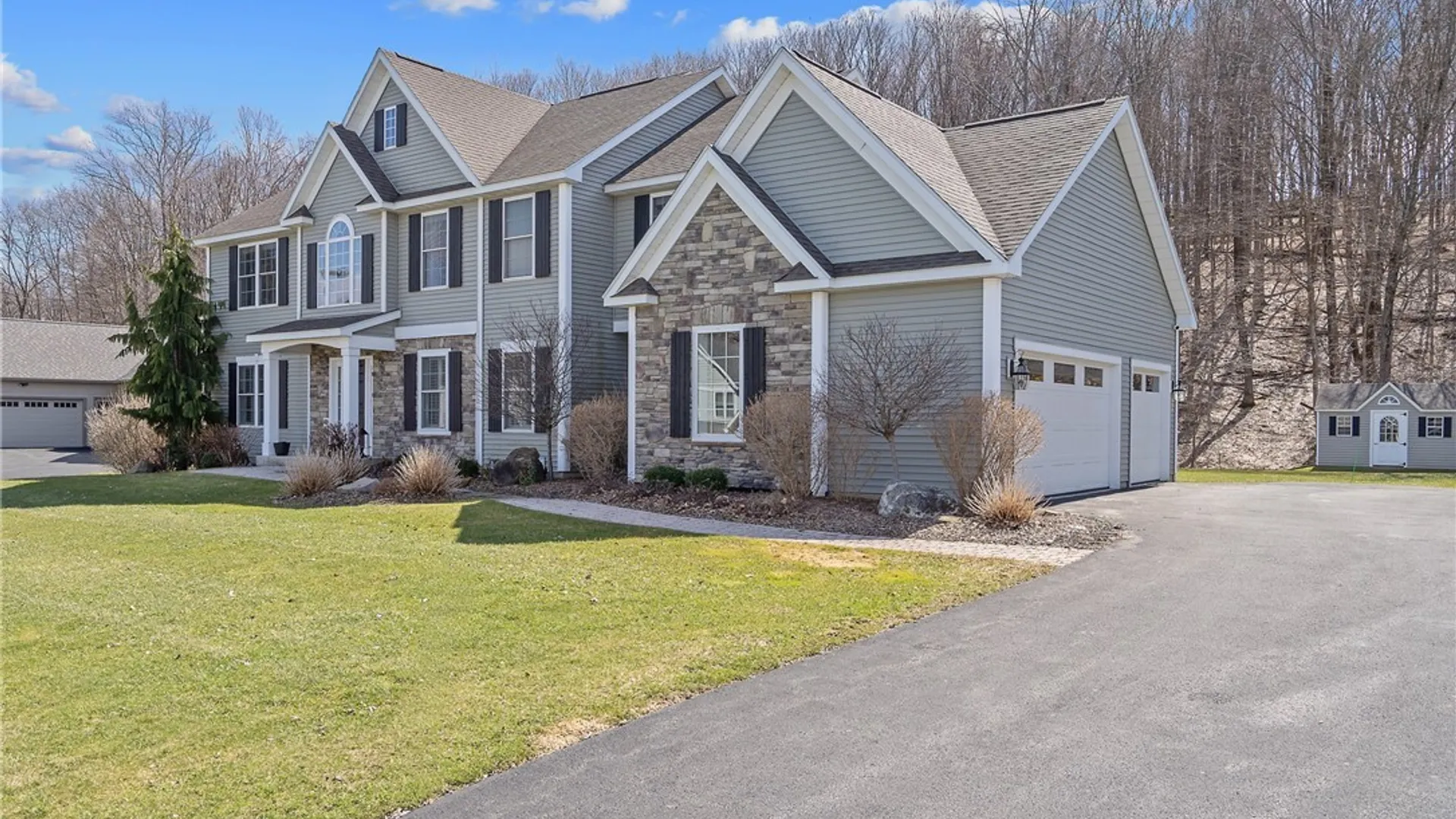 Property at 217 Starksboro Drive, Camillus, NY 13031 2