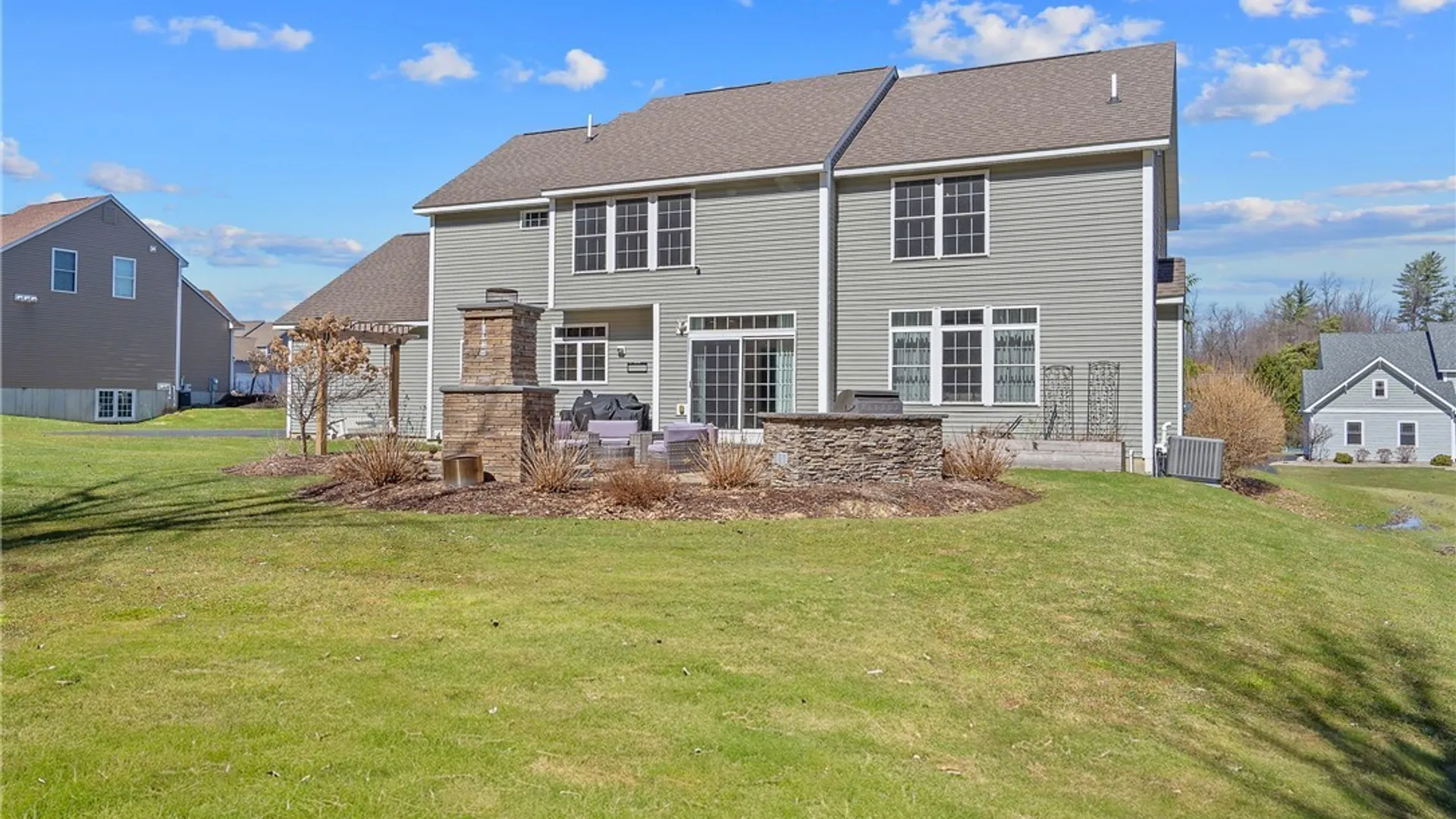 Property at 217 Starksboro Drive, Camillus, NY 13031 44