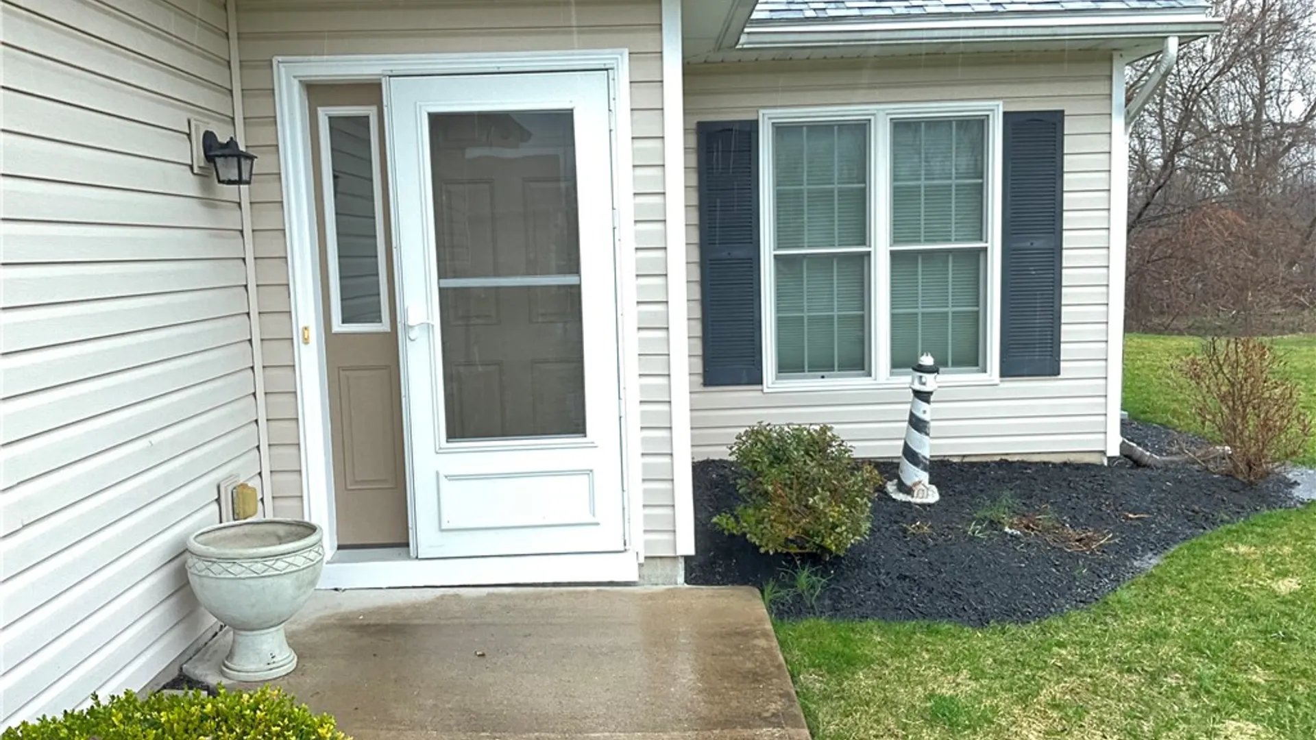 Property at 370 Walker Drive, Canandaigua City, NY 14424 2