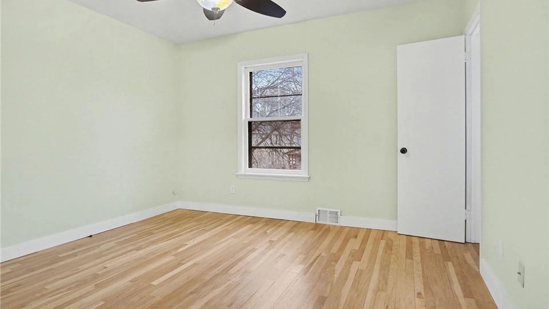 Property at 211 Wellington Avenue, Rochester, NY 14611 25