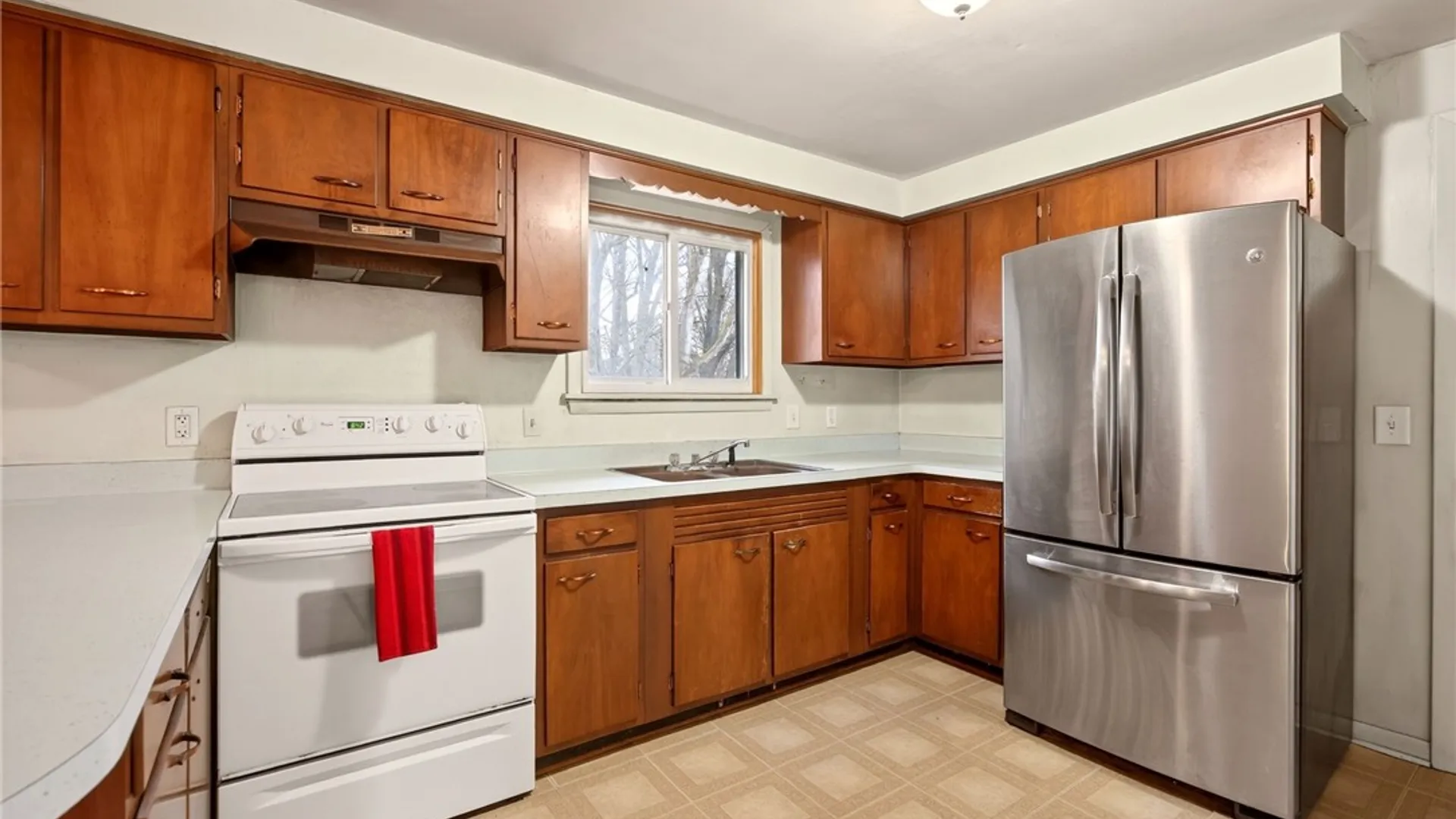 Property at 4 Birchwood Drive, Wheatland, NY 14546 4