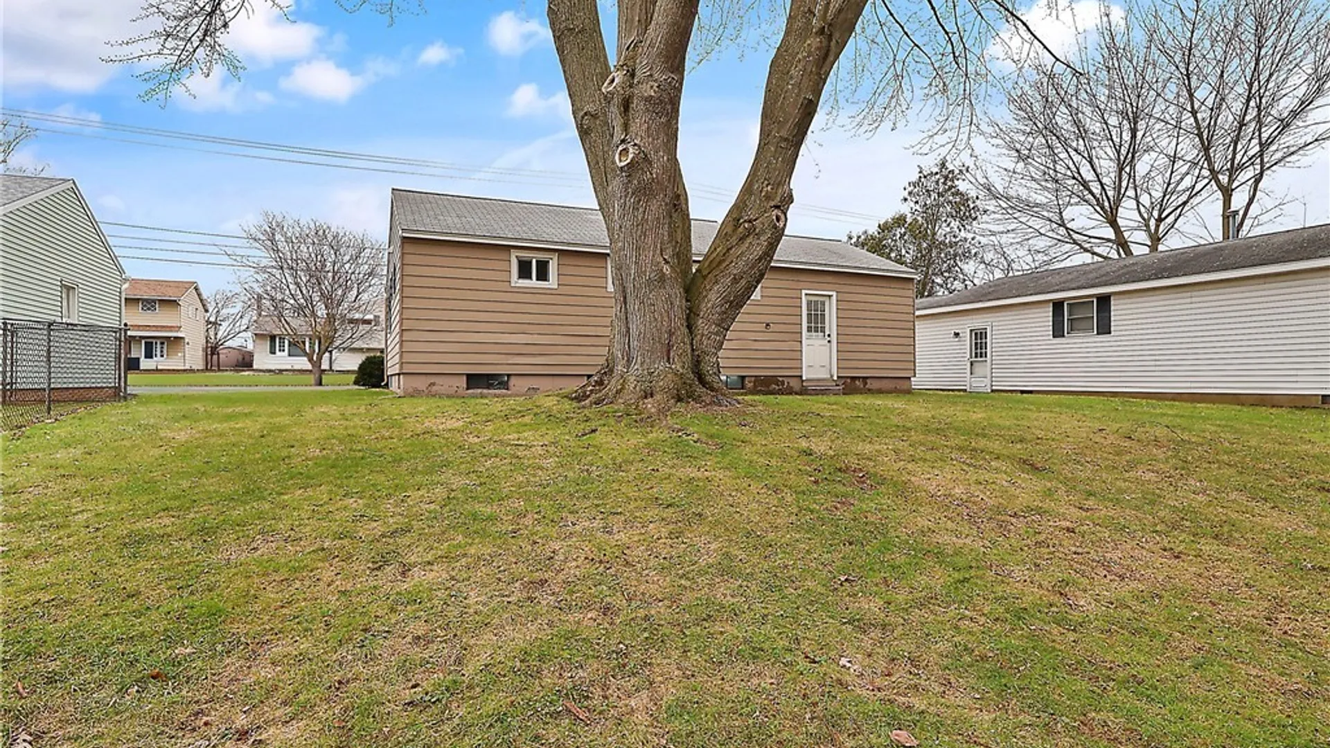 Property at 107 Libby St, Salina, NY 13088 24