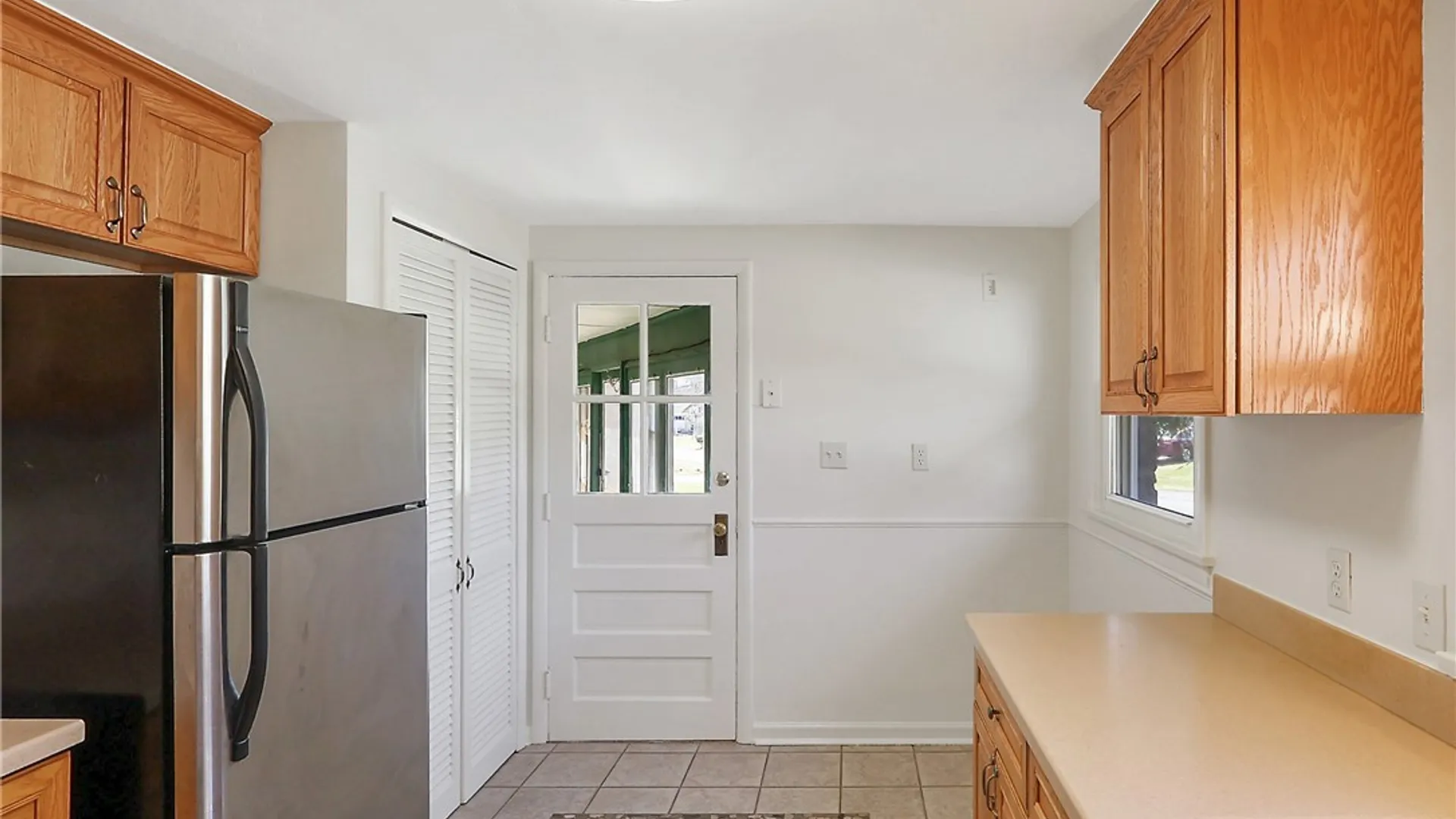 Property at 208 Palmer Drive, Manlius, NY 13066 14