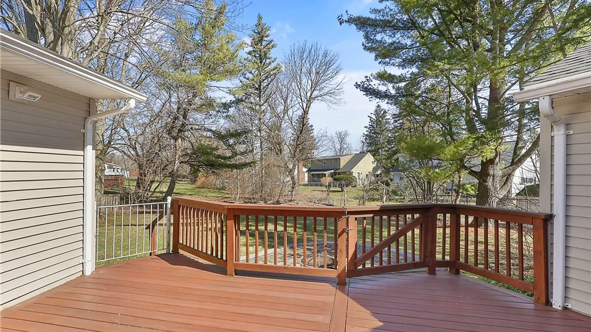 Property at 208 Palmer Drive, Manlius, NY 13066 39