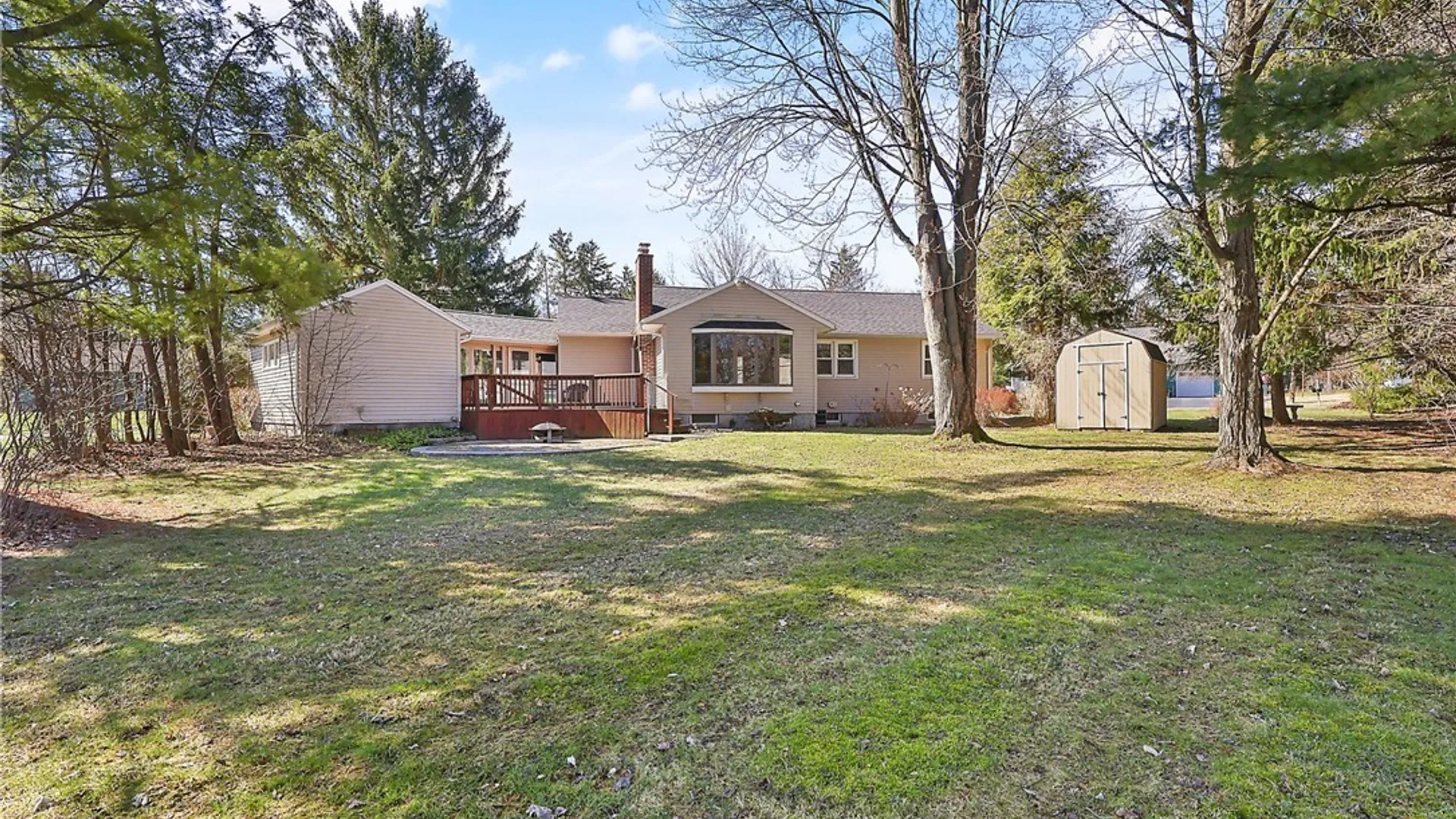 Property at 208 Palmer Drive, Manlius, NY 13066 40