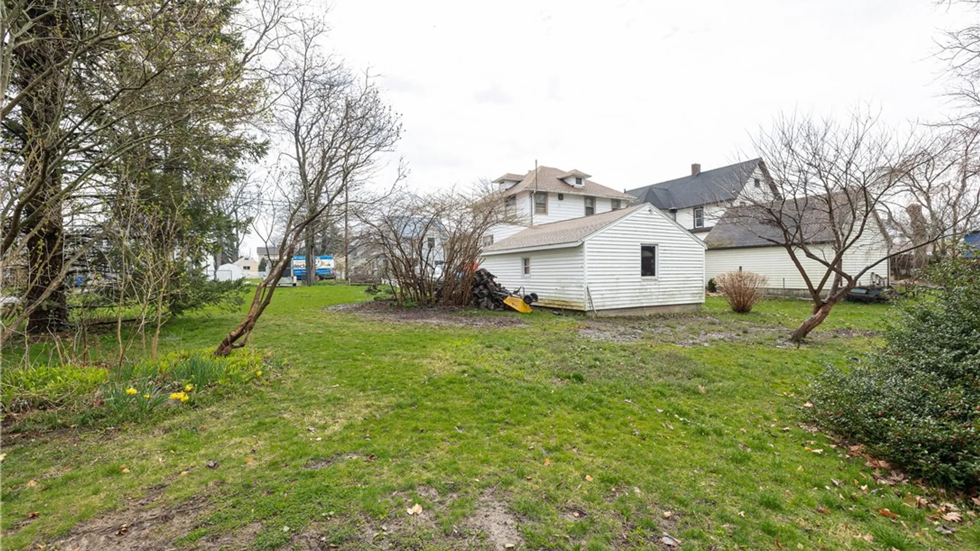 Property at 21 Clematis Street, Rochester, NY 14612 7