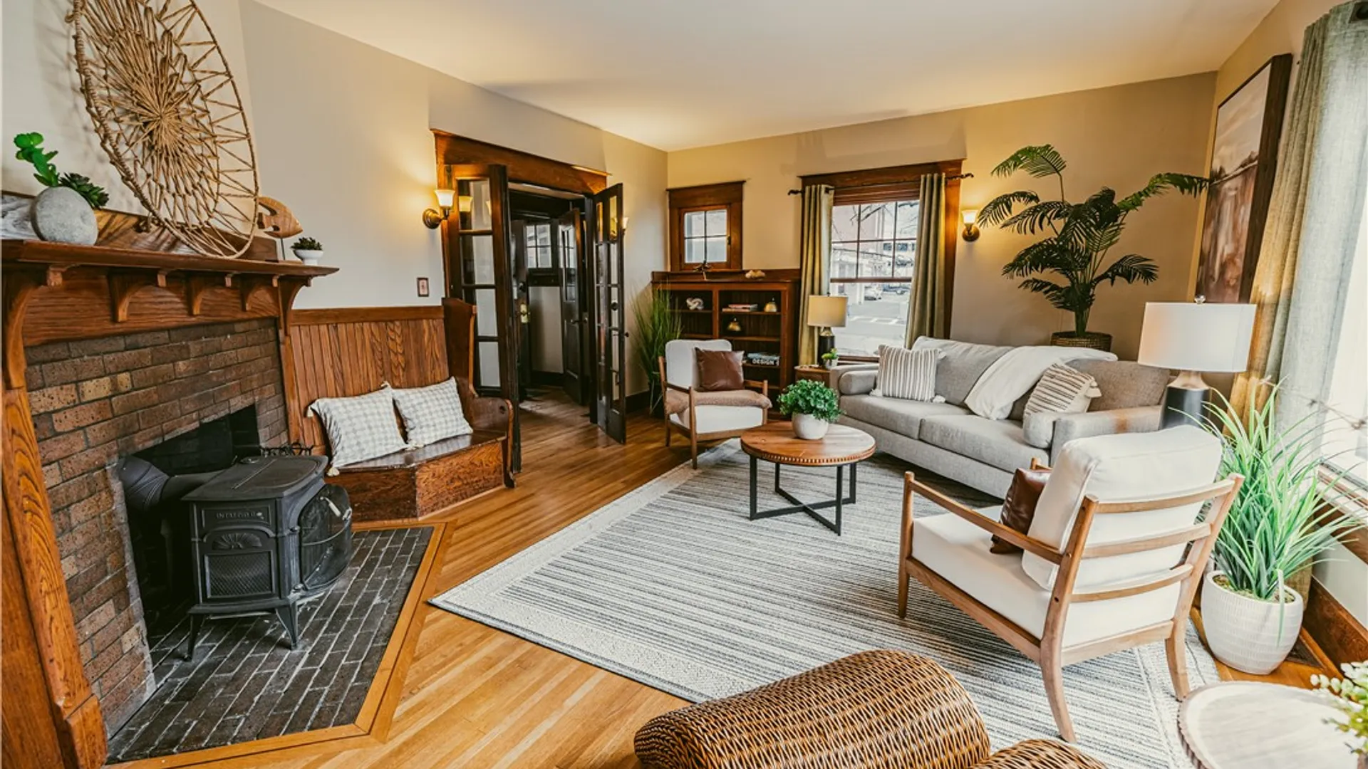 Property at 332 Mount Vernon Avenue, Rochester, NY 14620 4
