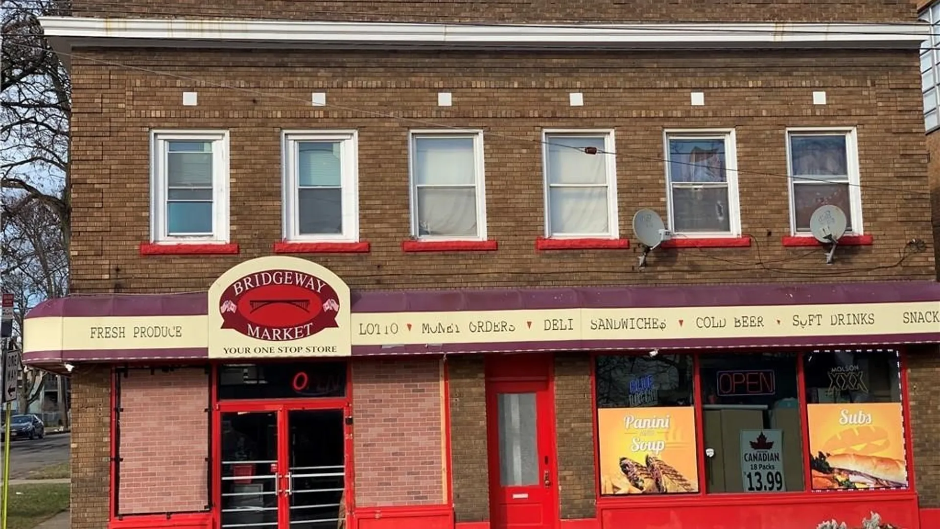 Property at 1104 Niagara Street, Niagara Falls, NY 14303 3