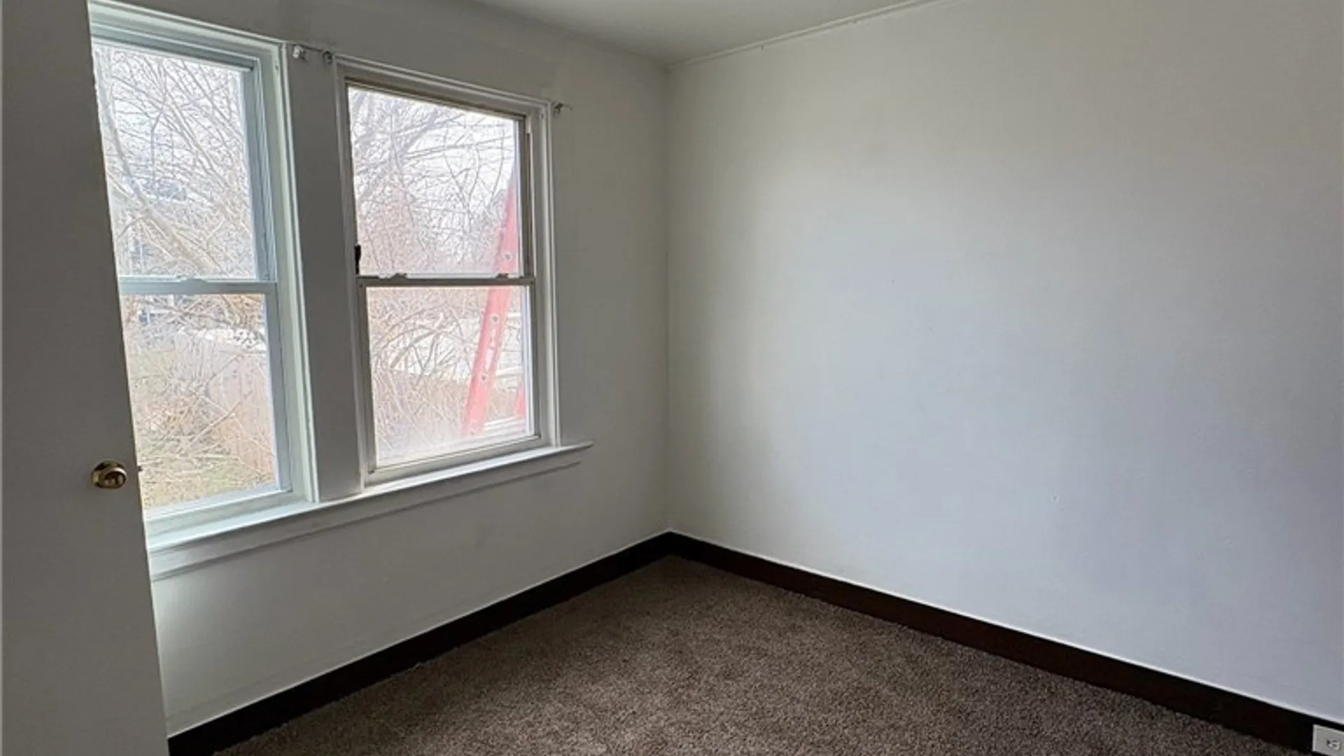 Property at 189 Westminster Avenue, Buffalo, NY 14215 14
