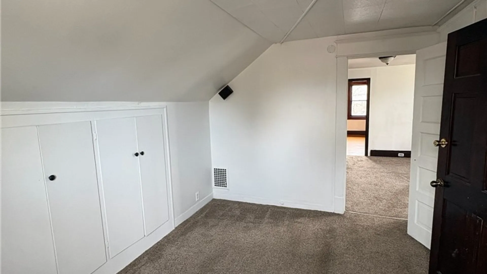 Property at 189 Westminster Avenue, Buffalo, NY 14215 19