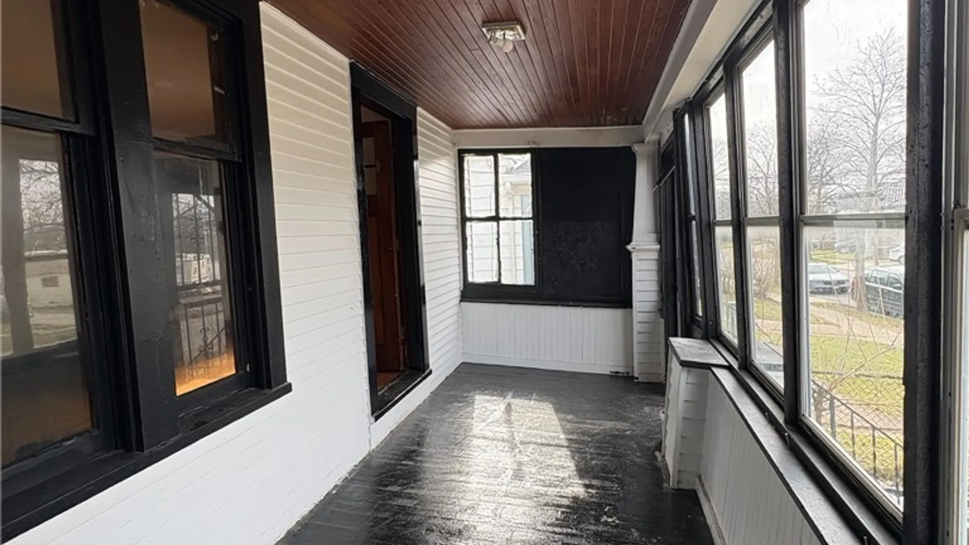 Property at 189 Westminster Avenue, Buffalo, NY 14215 3