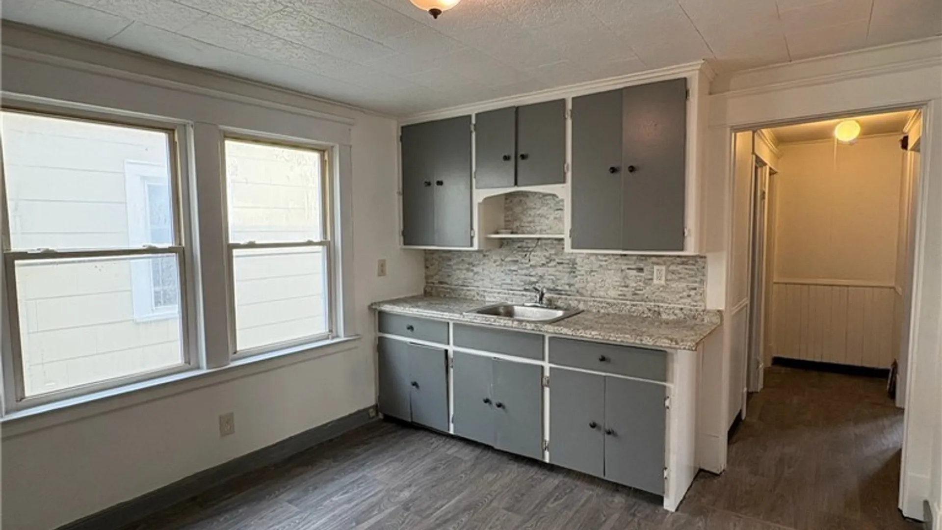 Property at 189 Westminster Avenue, Buffalo, NY 14215 8