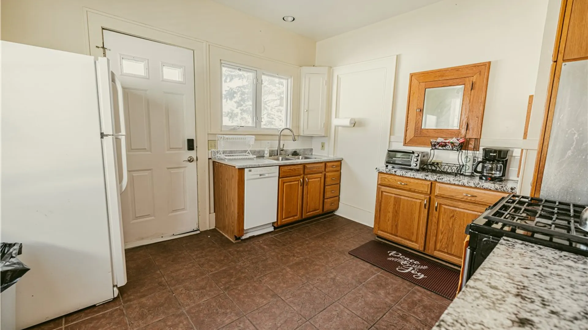 Property at 122 Henrietta Road, Rochester, NY 14620 8