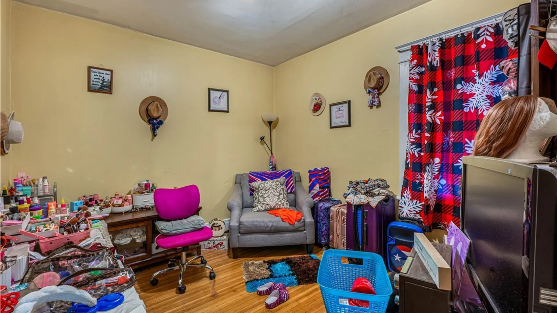 Property at 64 Delham Avenue, Buffalo, NY 14216 32