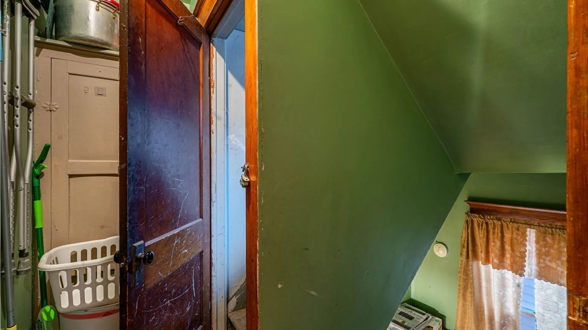 Property at 64 Delham Avenue, Buffalo, NY 14216 35