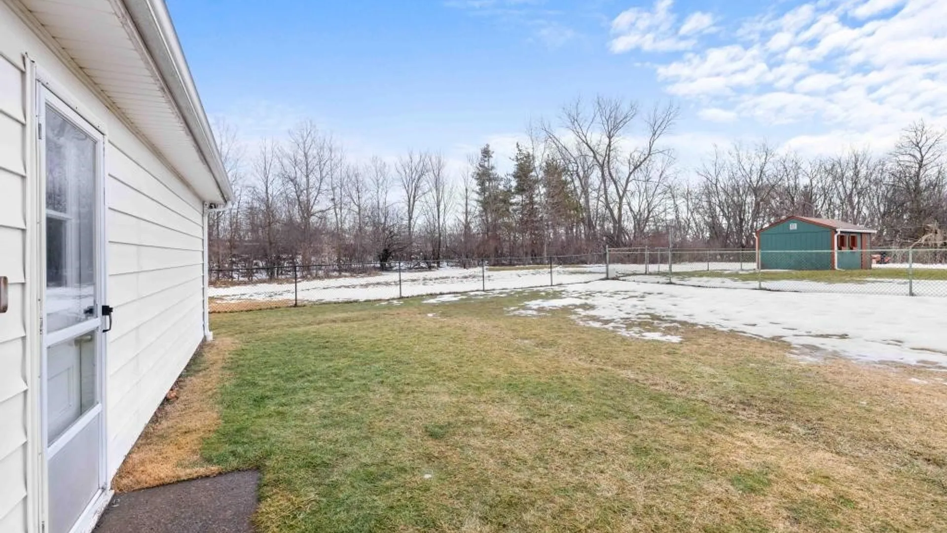 Property at 108 Circle Lane, Lackawanna, NY 14218 29