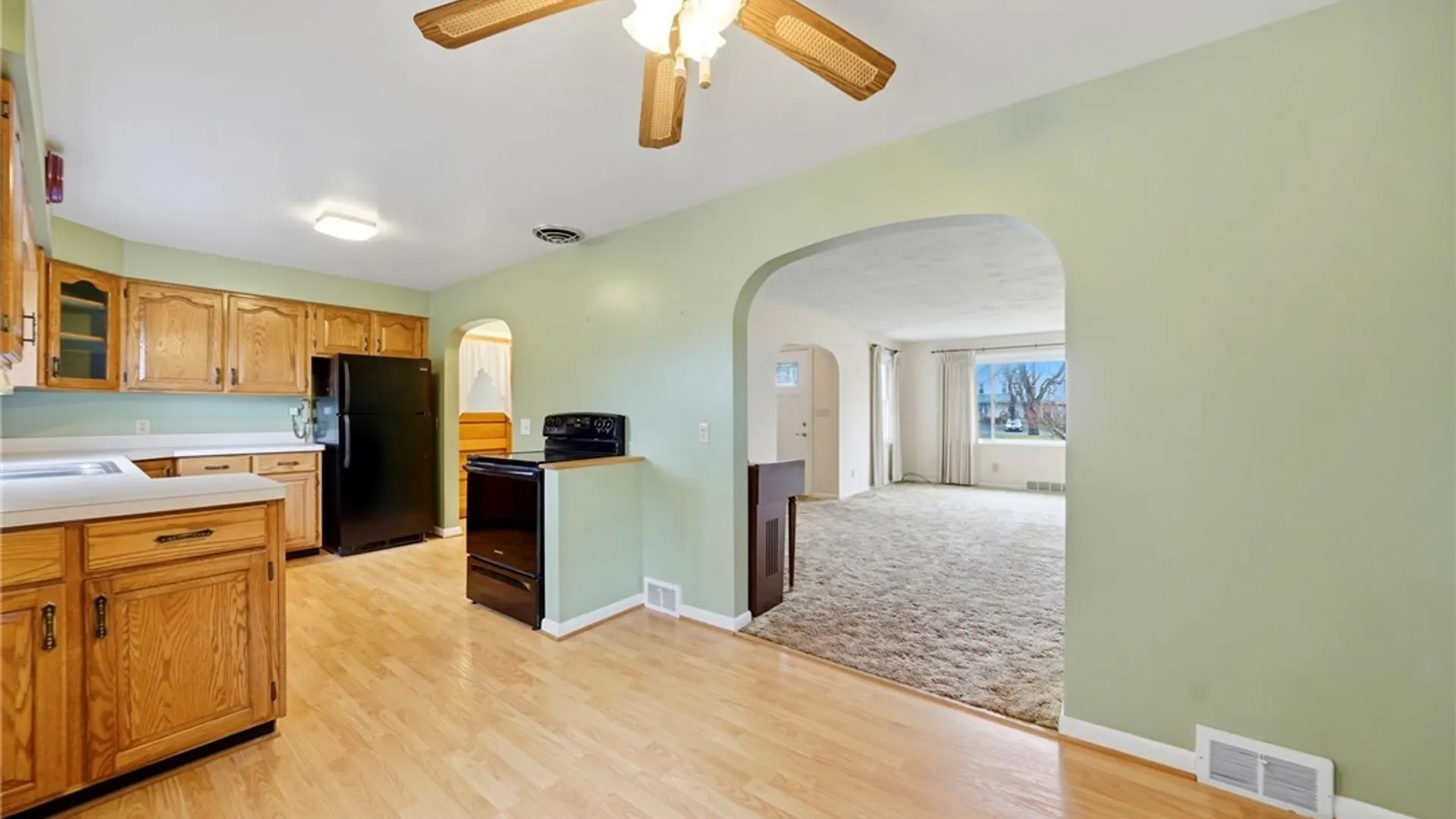 Property at 11168 Main, Clarence, NY 14031 16