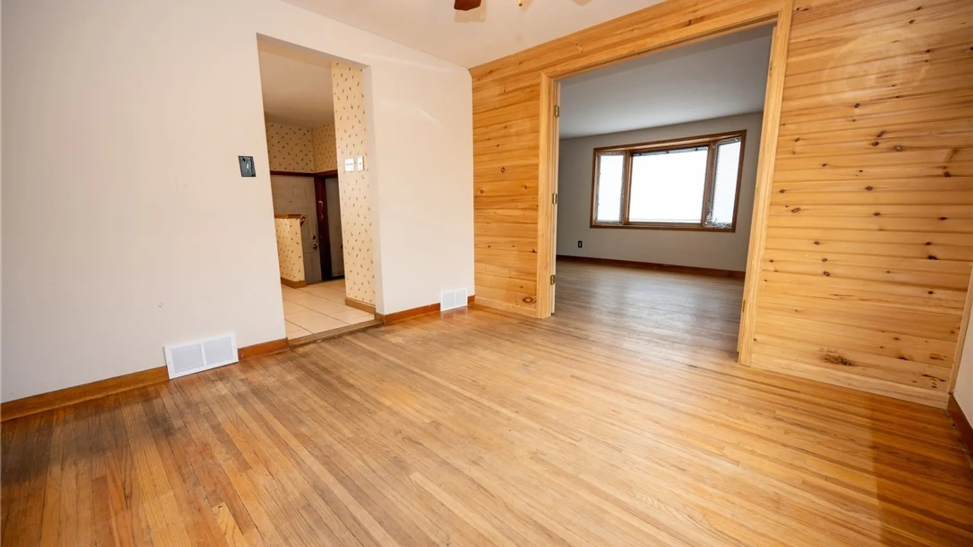 Property at 65 Dania Drive, Cheektowaga, NY 14225 11