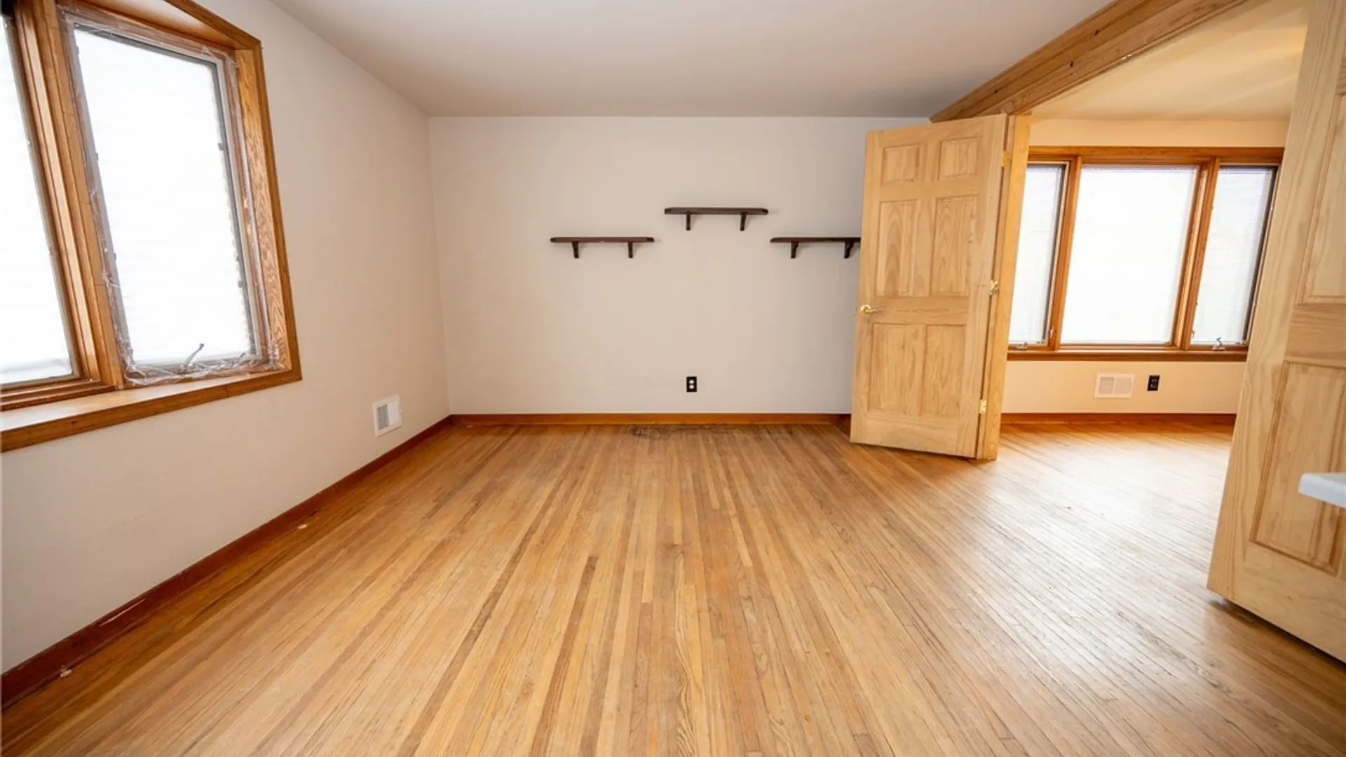 Property at 65 Dania Drive, Cheektowaga, NY 14225 12