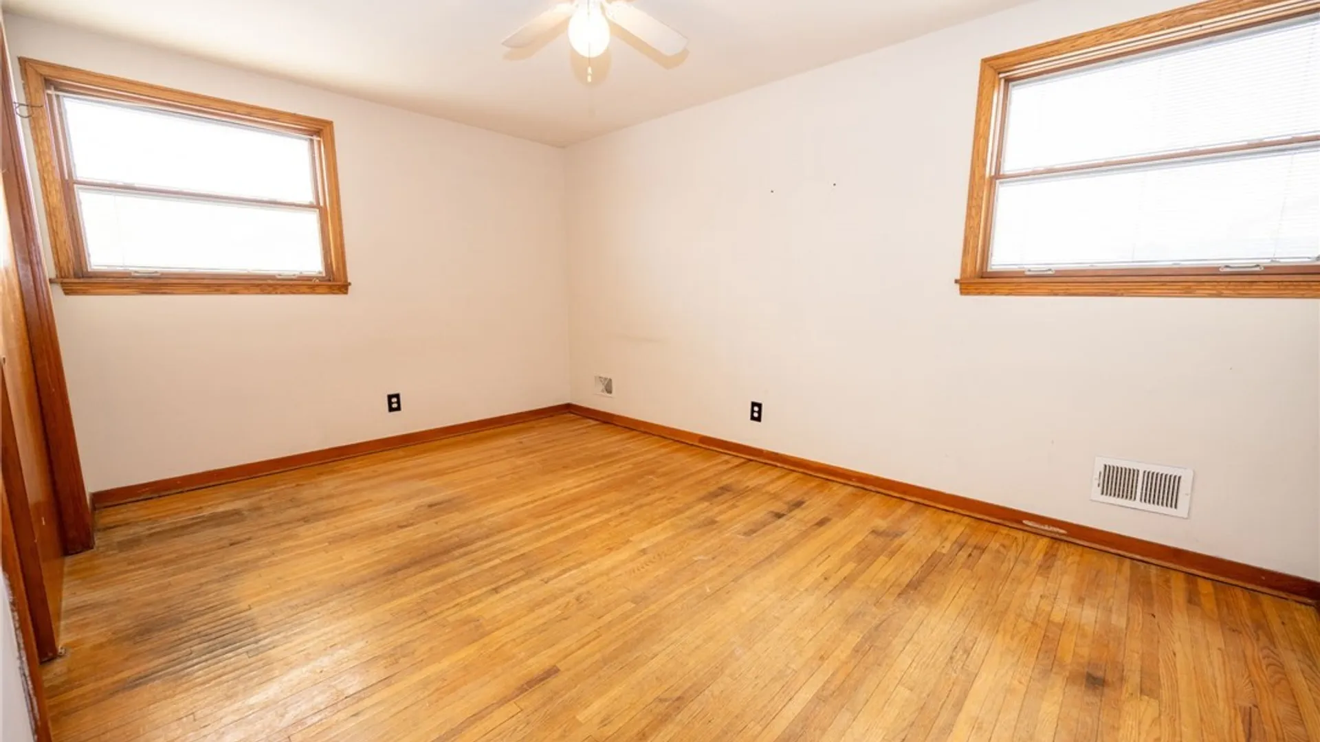 Property at 65 Dania Drive, Cheektowaga, NY 14225 22