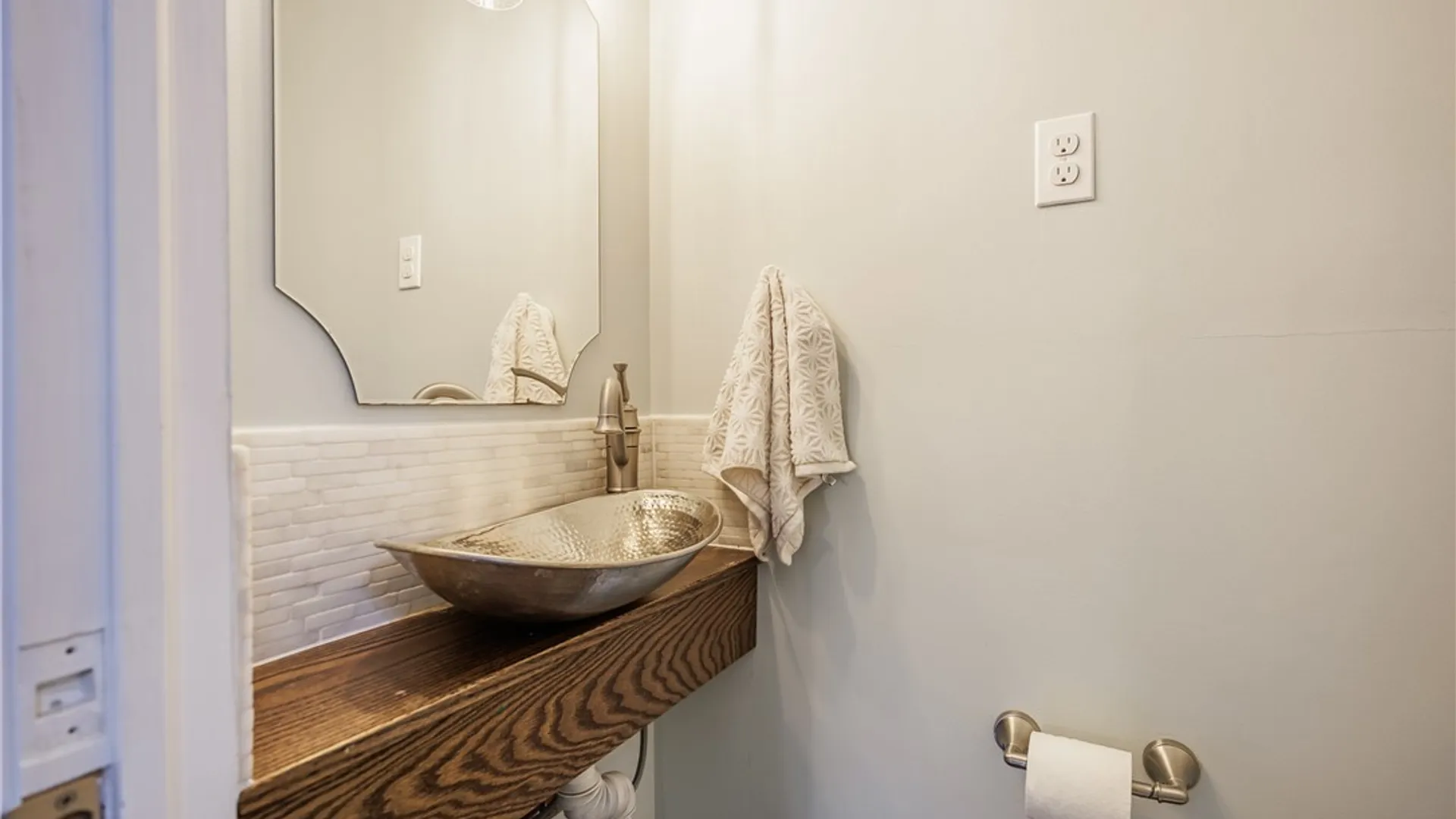 Property at 84 Dale Road, Brighton, NY 14625 14