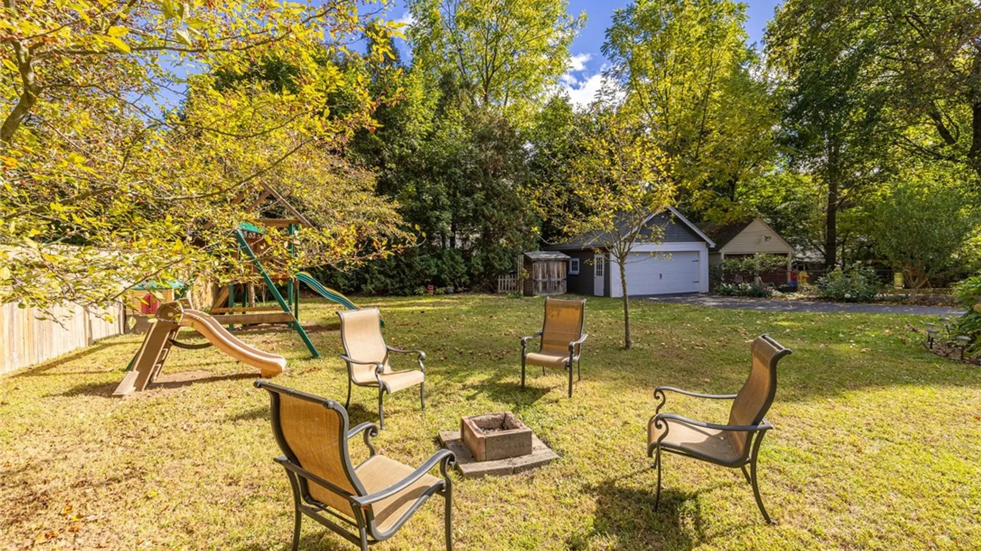 Property at 84 Dale Road, Brighton, NY 14625 28