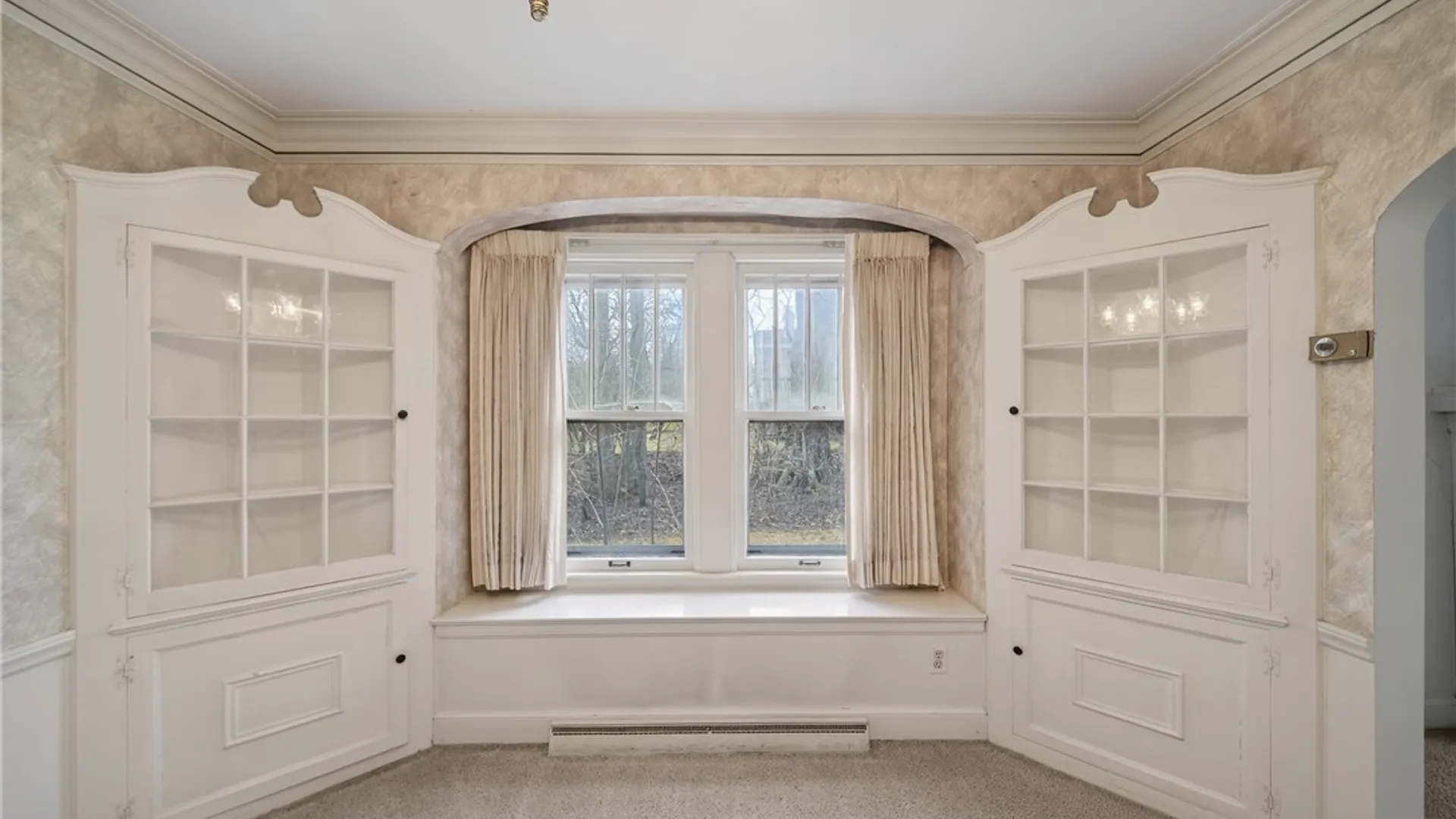 Property at 125 Stoneridge Dr, DeWitt, NY 13214 11