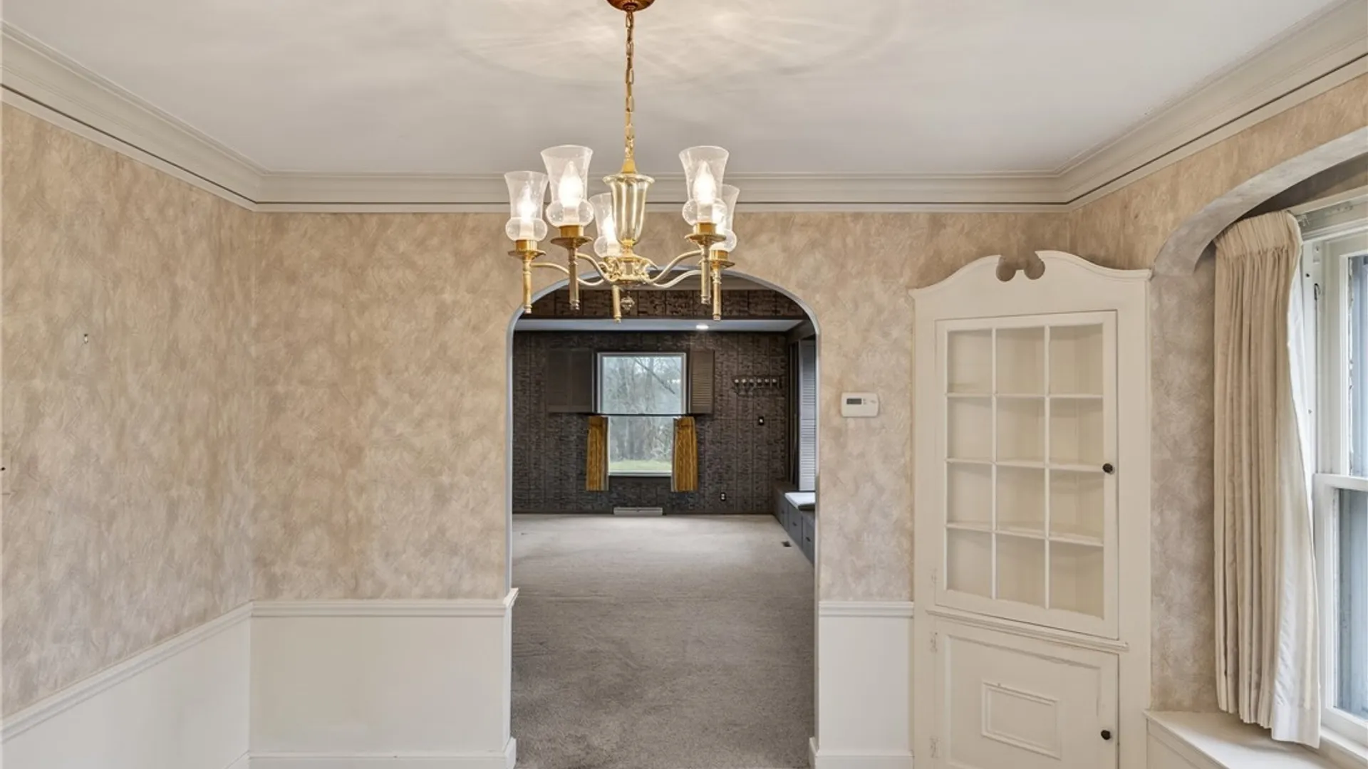 Property at 125 Stoneridge Dr, DeWitt, NY 13214 12