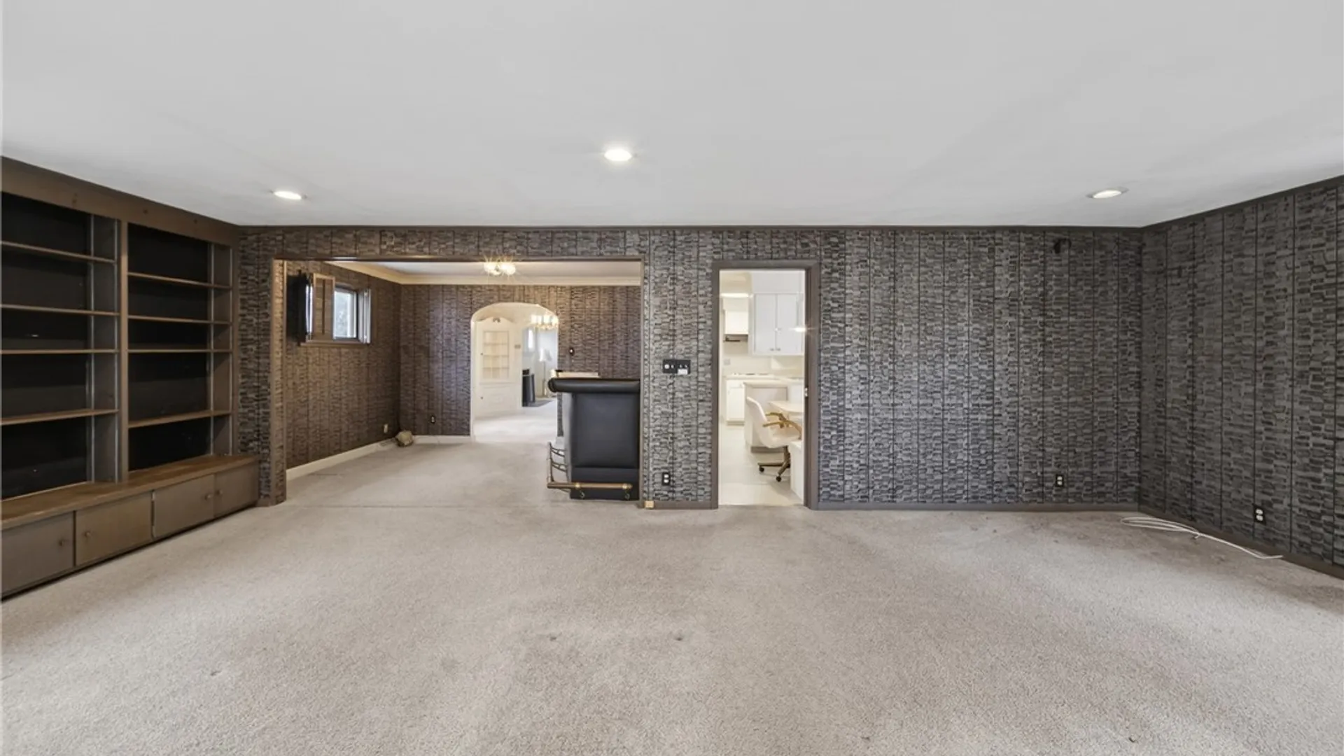 Property at 125 Stoneridge Dr, DeWitt, NY 13214 13