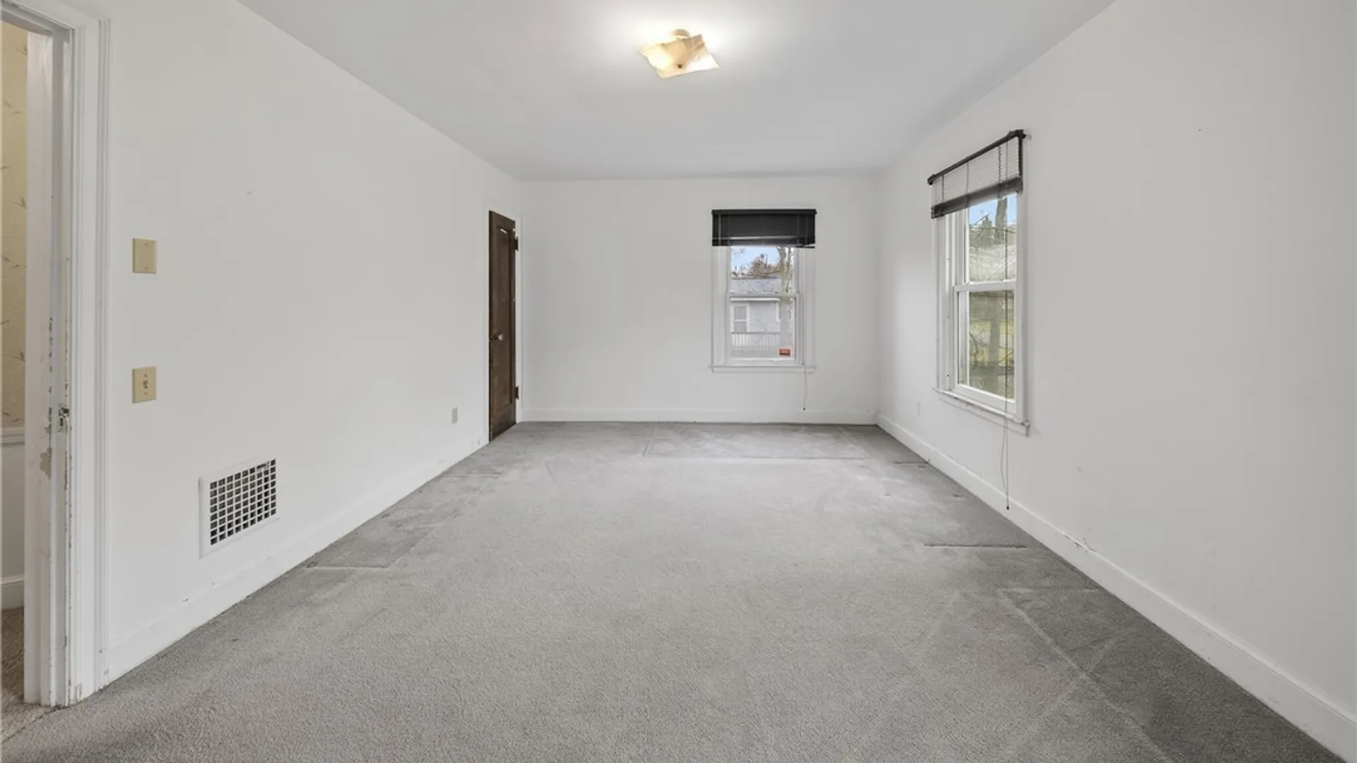 Property at 125 Stoneridge Dr, DeWitt, NY 13214 24