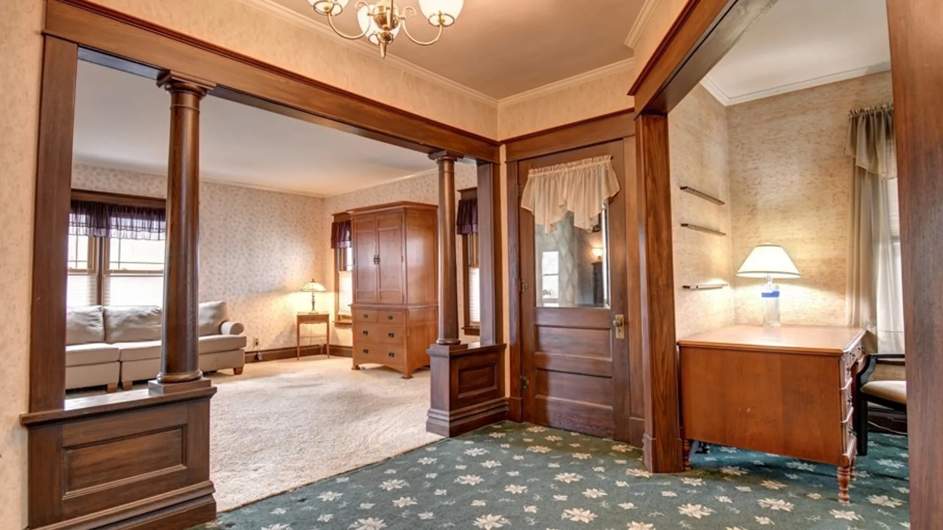 Property at 34 Park Place, Aurora, NY 14052 4