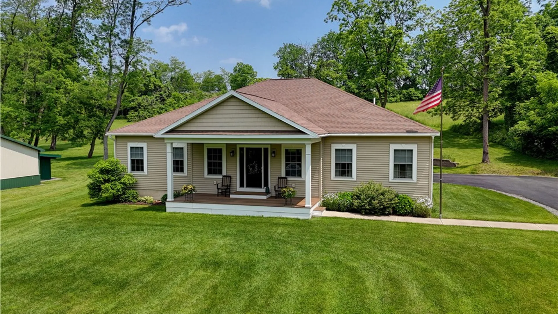 Property at 4338 State Route 90, Springport, NY 13160 3