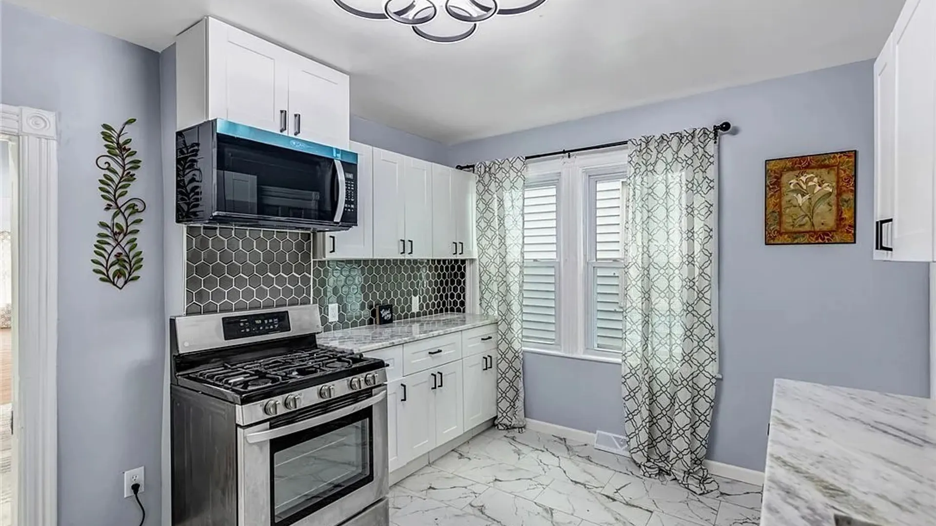 Property at 405 Ferry, Buffalo, NY 14213 5