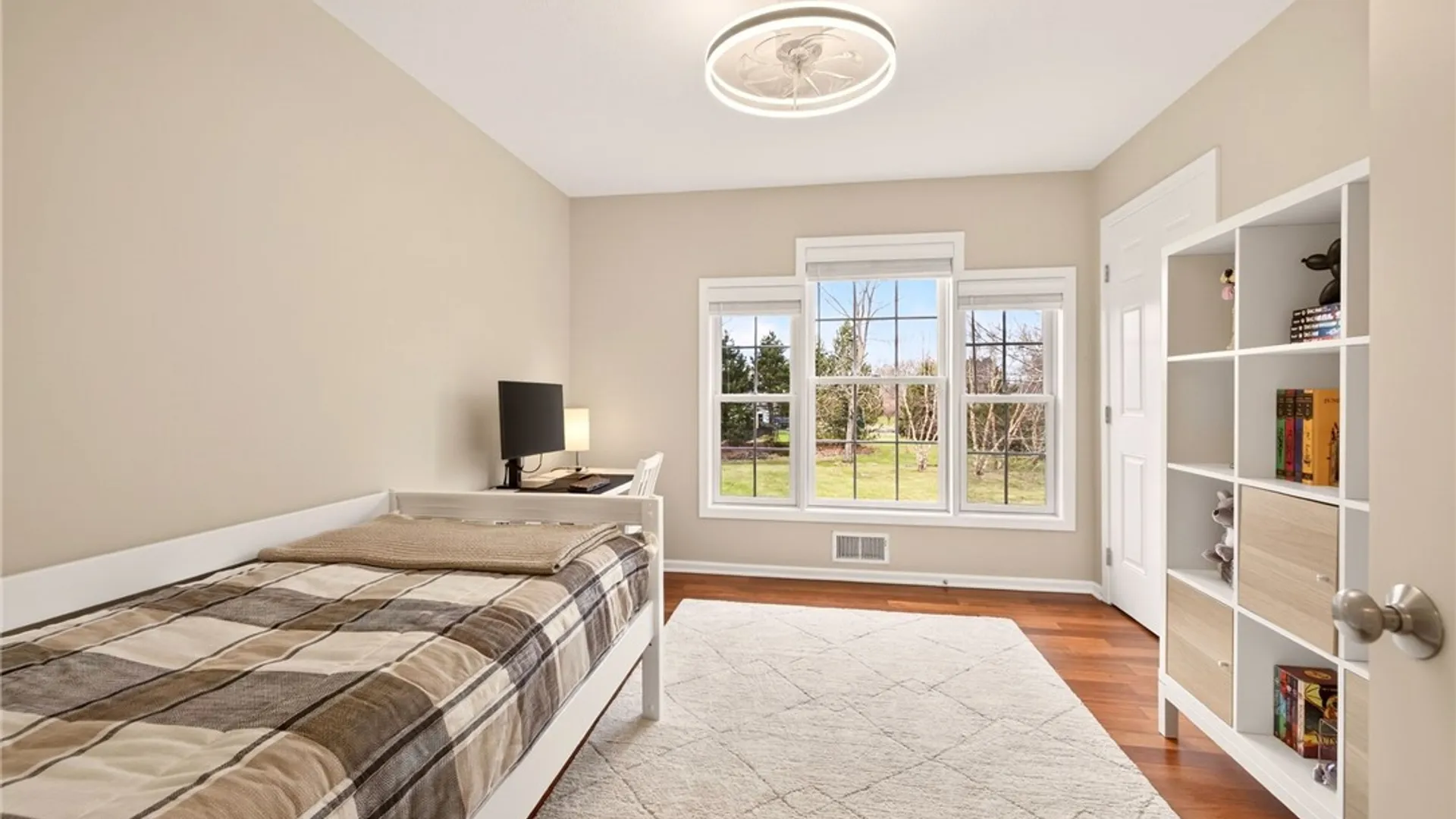 Property at 7 La Terra, Penfield, NY 14580 17