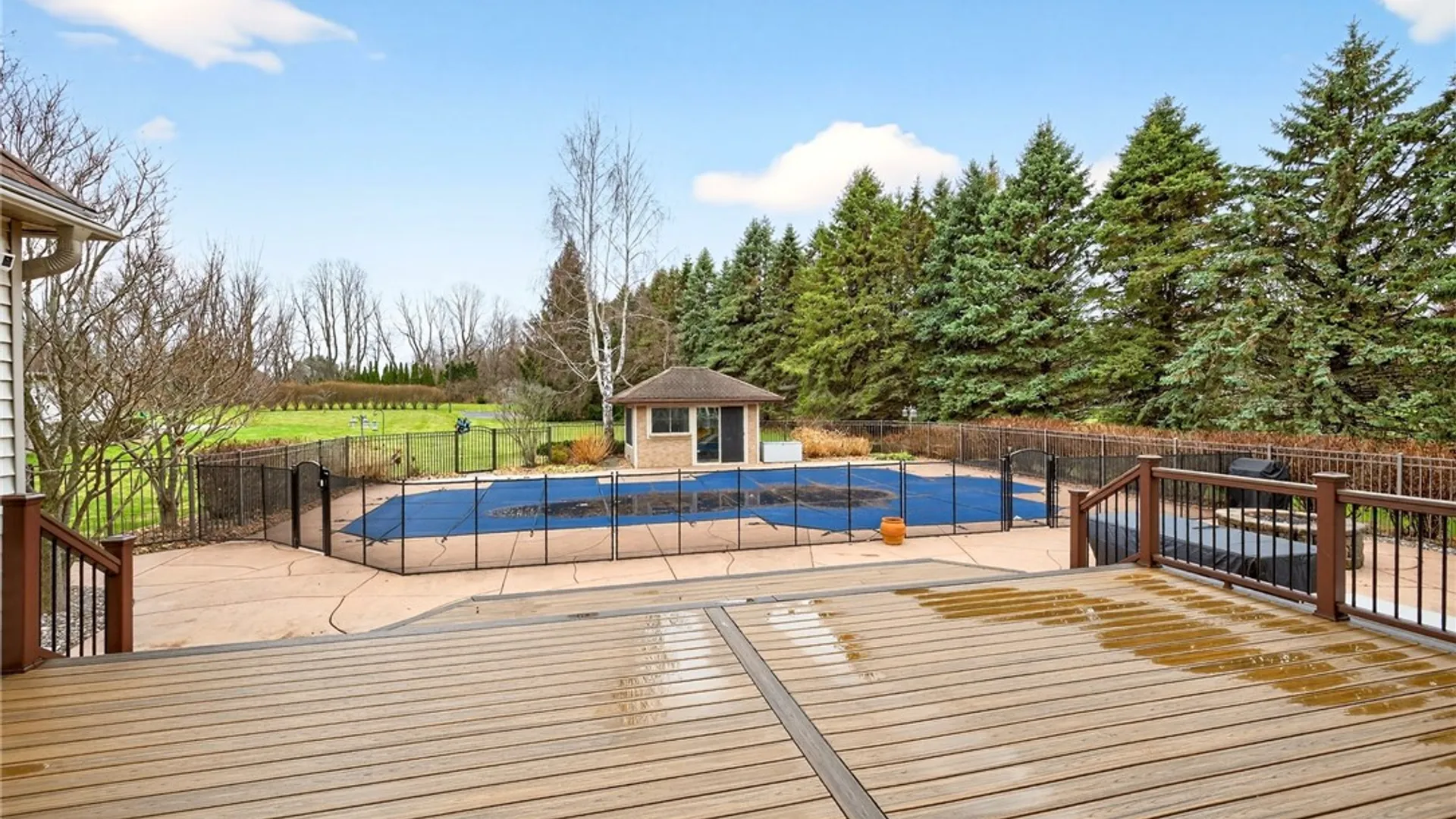 Property at 7 La Terra, Penfield, NY 14580 43