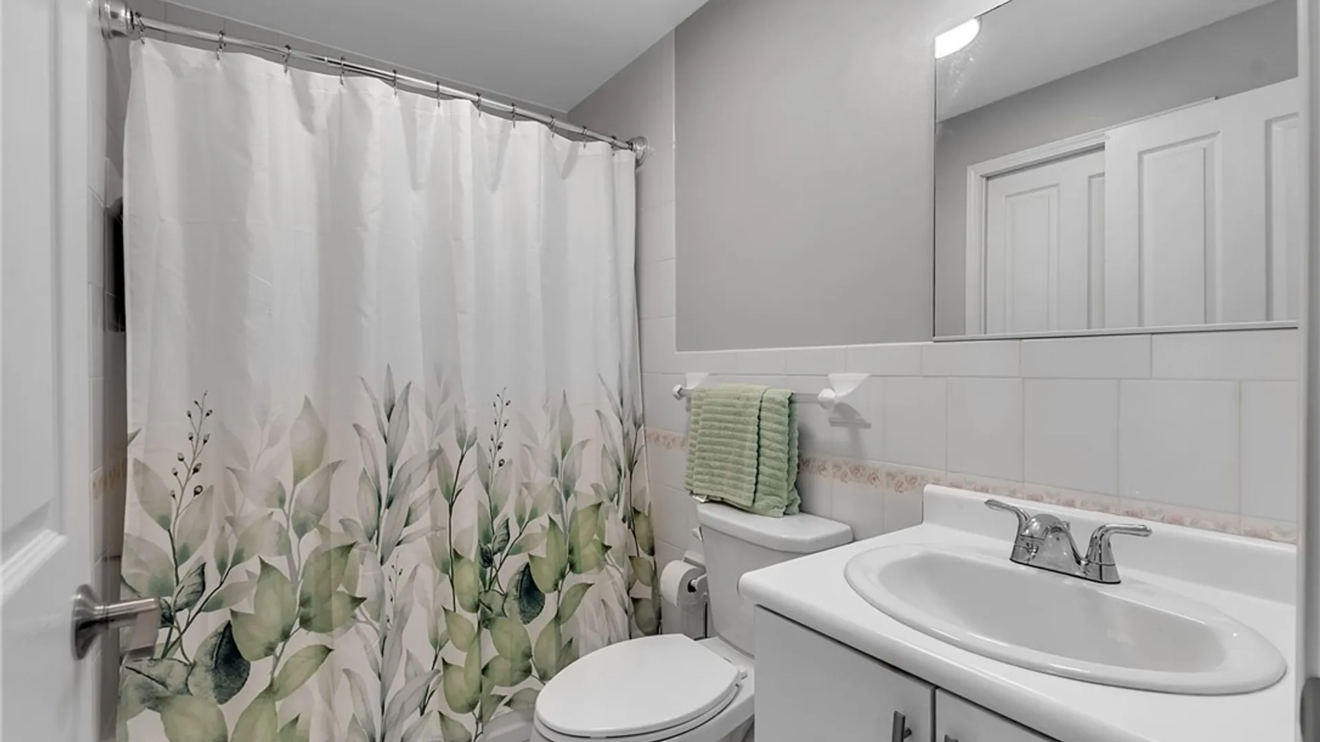 Property at 75 Ojibwa Circle, Buffalo, NY 14202 8